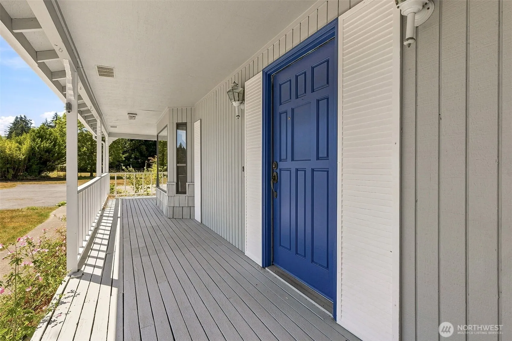 Property photo for 3705 Eagle Lake Lane Ne, Olympia photo 2