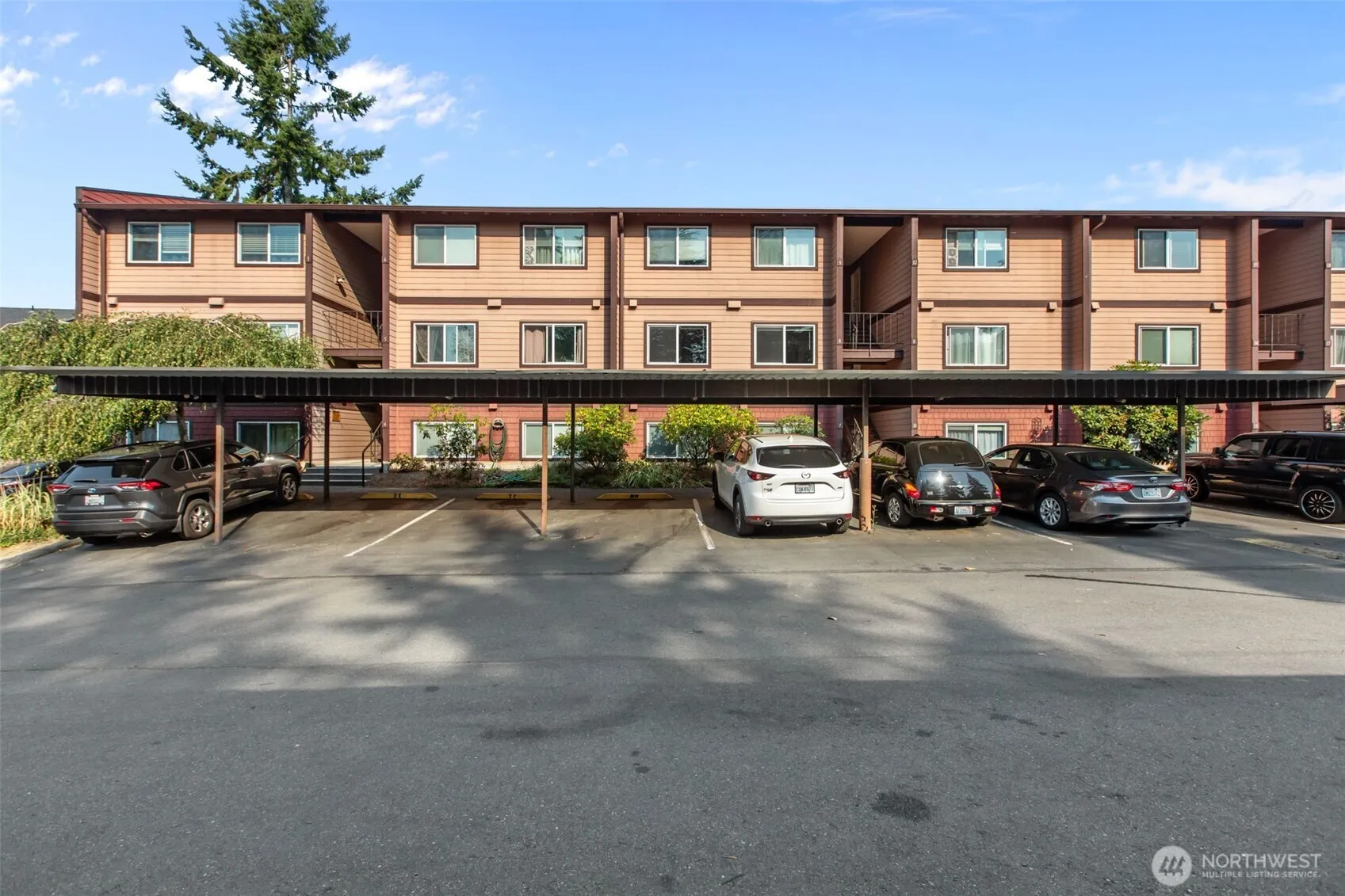 Property photo for 17430 Ambaum Boulevard S #8, Seattle photo 2