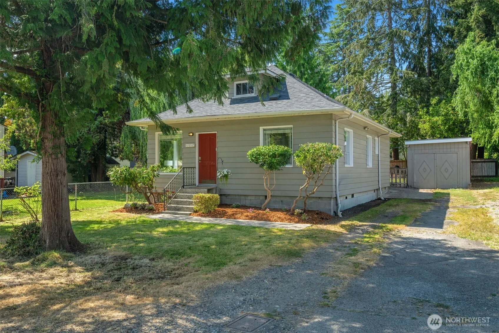 Property photo for 11017 31st Avenue Ne, Seattle photo 2