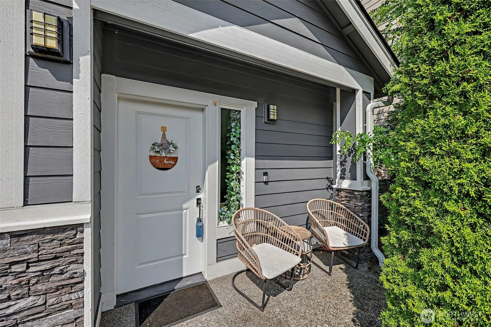 Property photo for 2704 S 120th Place, Burien
