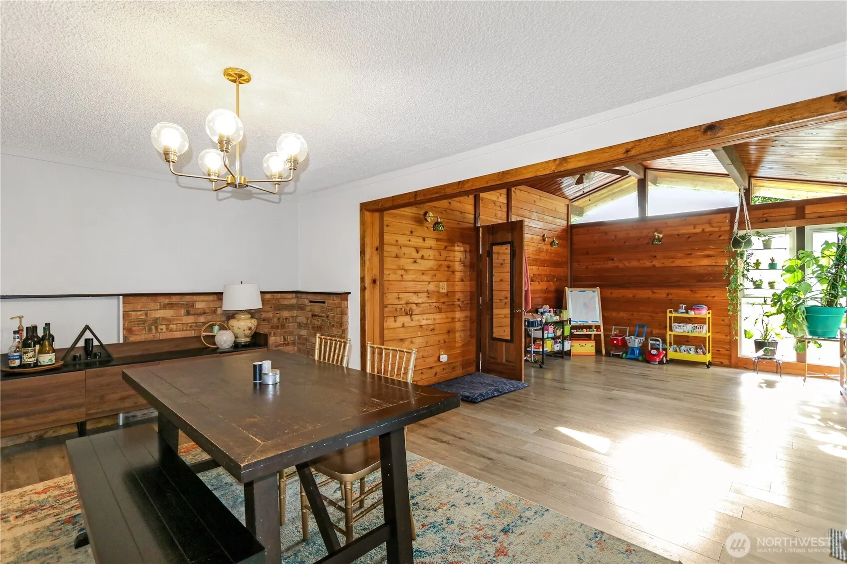 Property photo for 18627 32nd Avenue S, Sea Tac photo 3