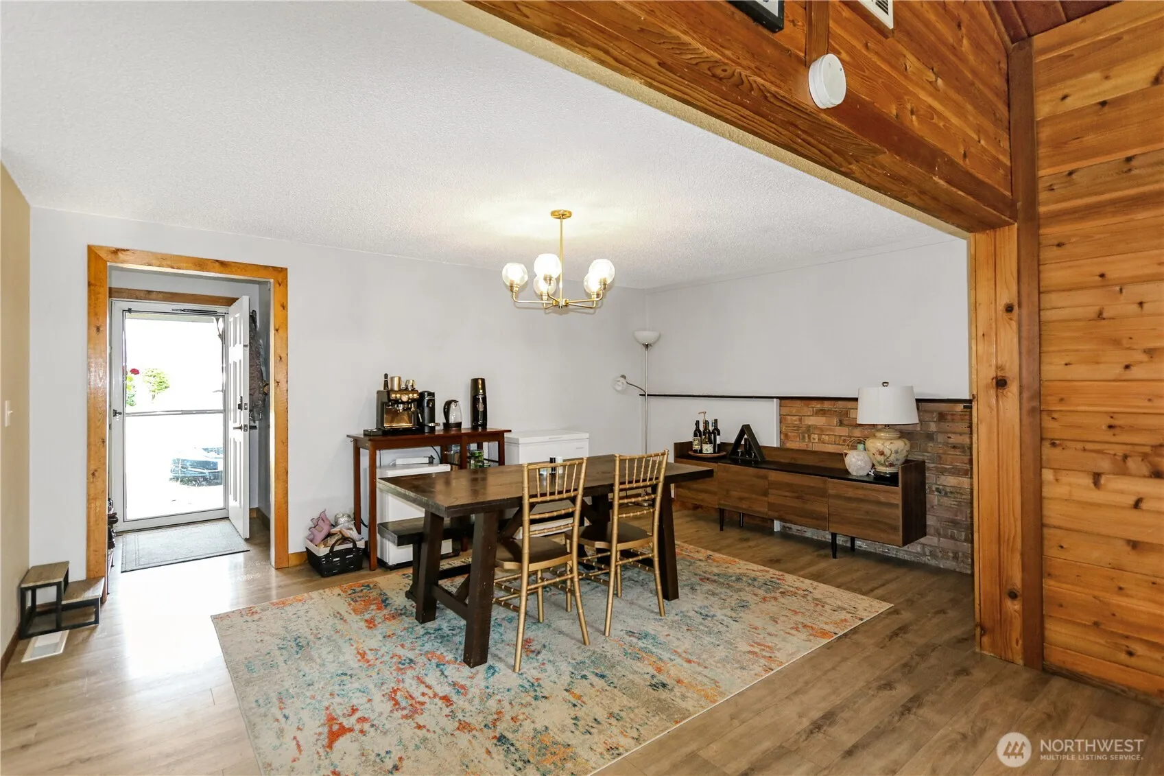 Property photo for 18627 32nd Avenue S, Sea Tac photo 4