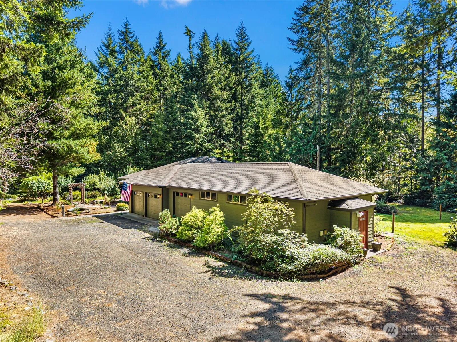 Property photo for 4881 Lone Bear Lane Sw, Port Orchard photo 2
