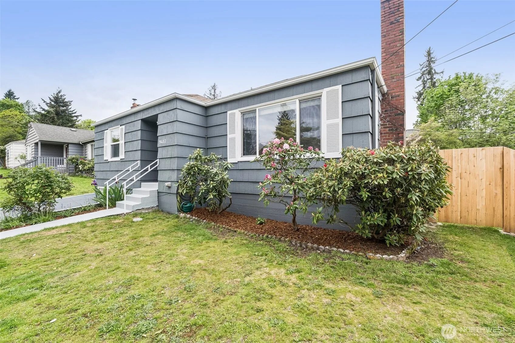 Property photo for 9417 44th Place Ne, Seattle photo 3