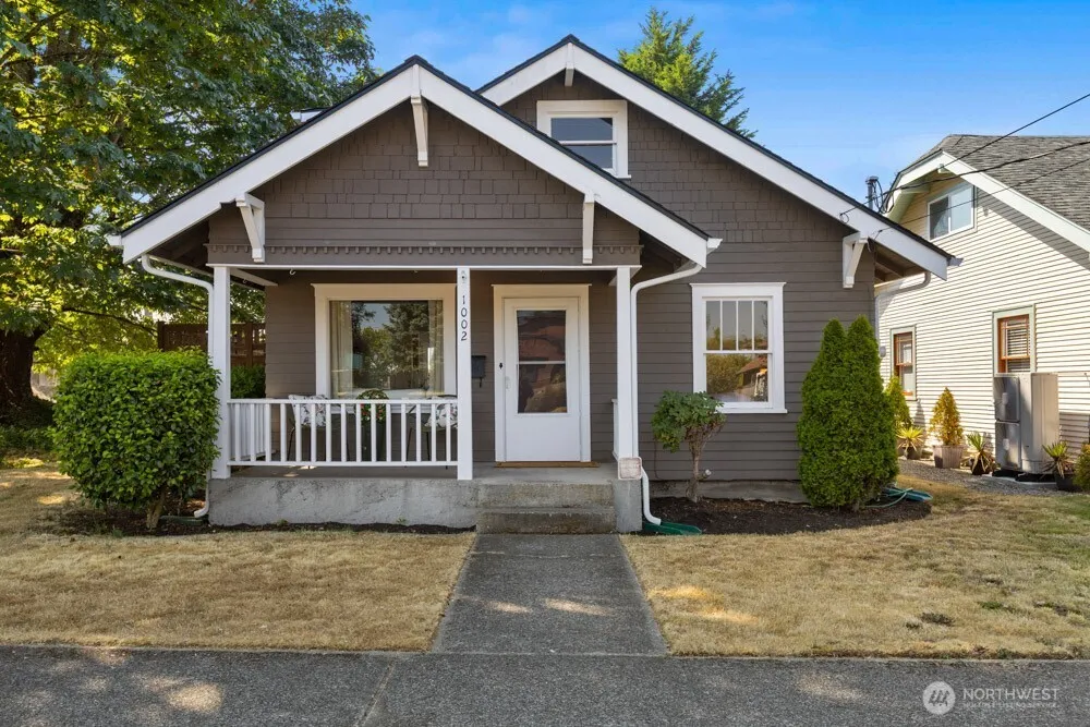 Property photo for 1002 N Washington Street, Tacoma