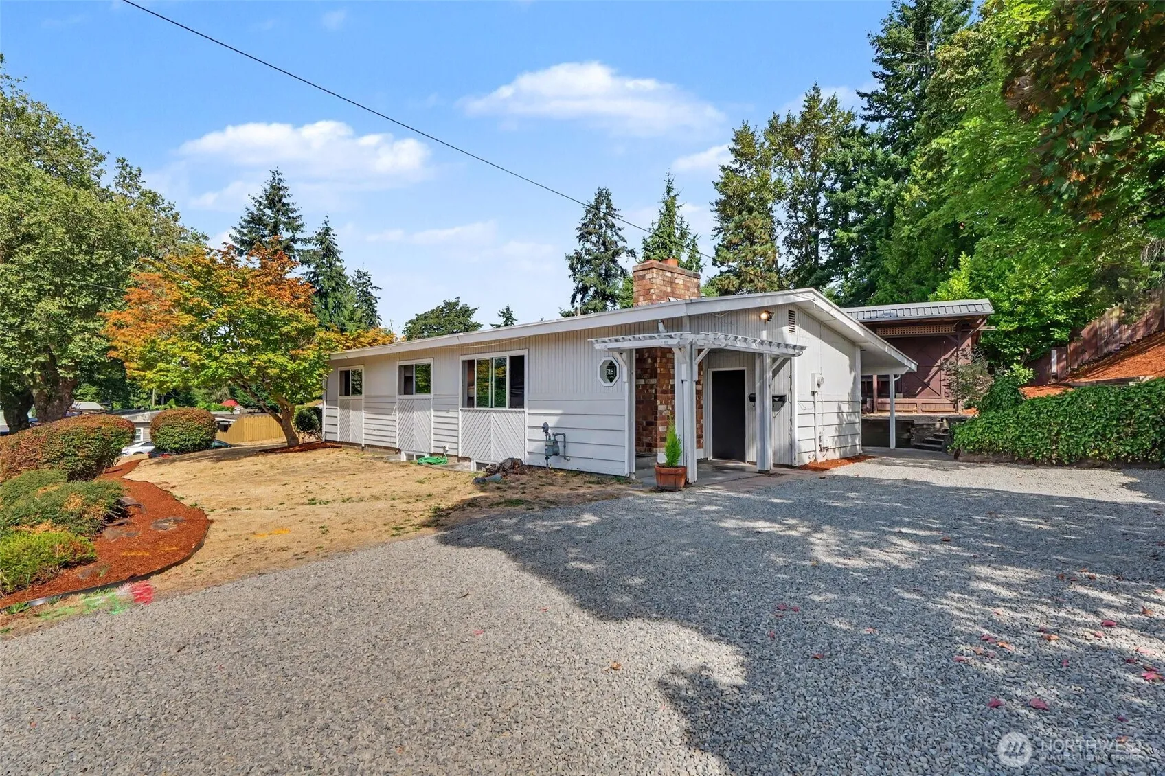 Property photo for 2618 Ne 9th St, Renton photo 2