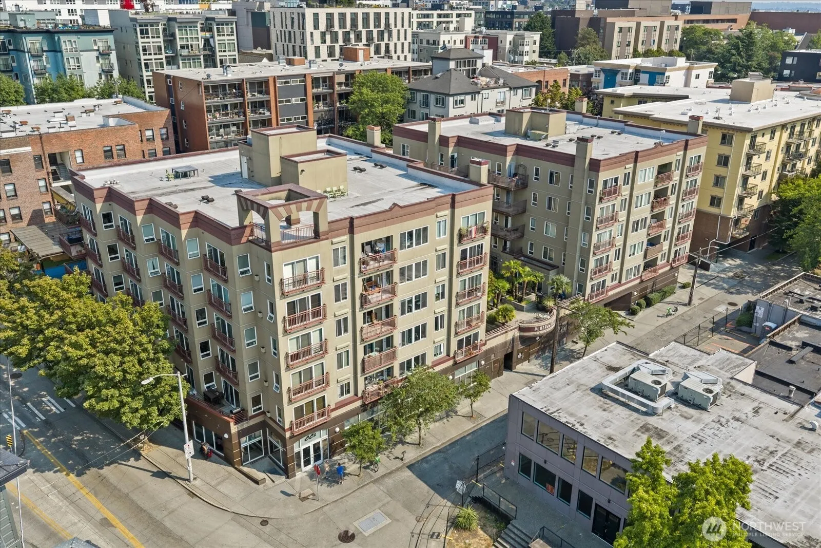 Property photo for 1711 E Olive Way #217, Seattle photo 2