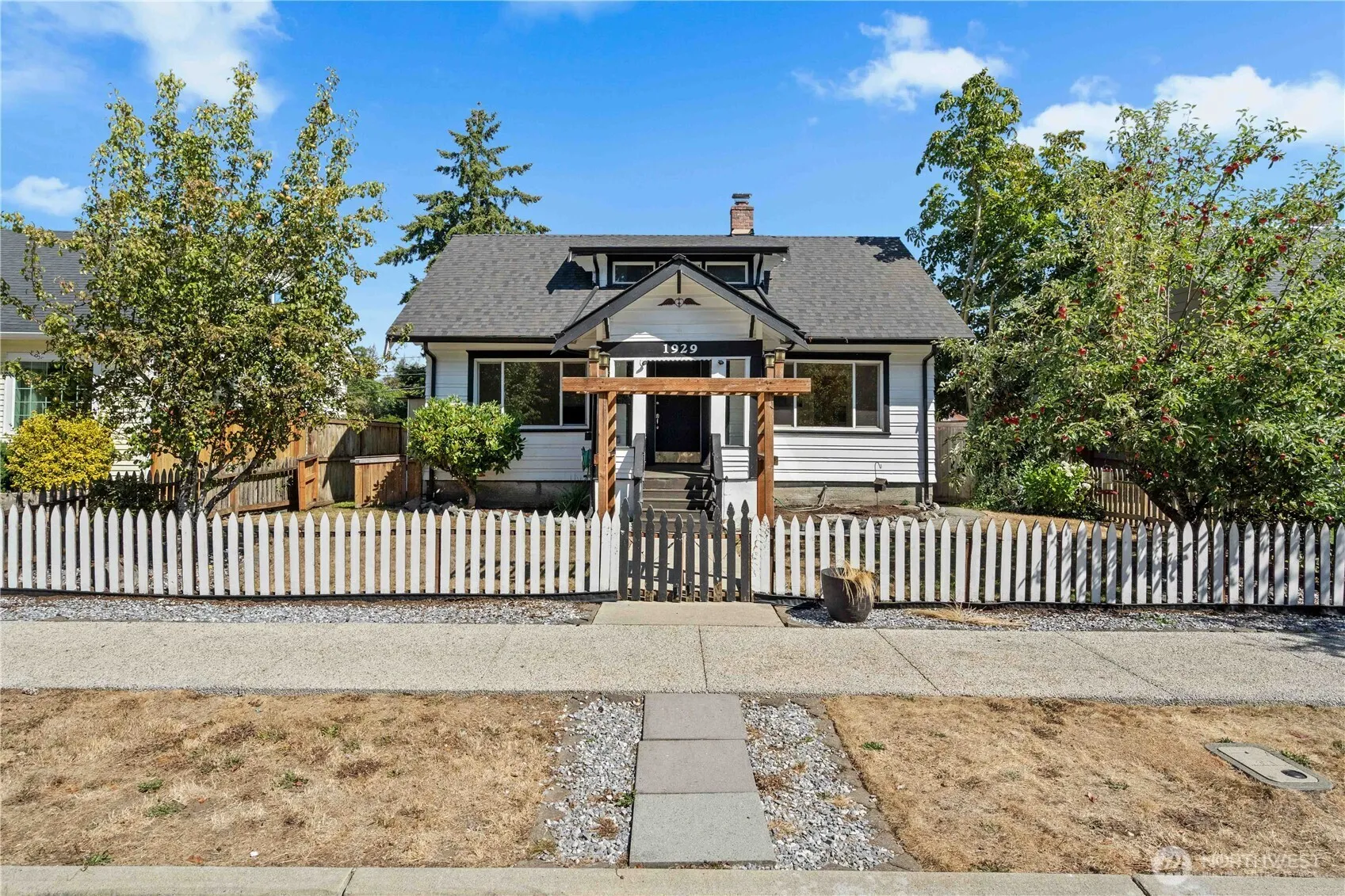 Property photo for 1929 S Sprague Avenue, Tacoma photo 2