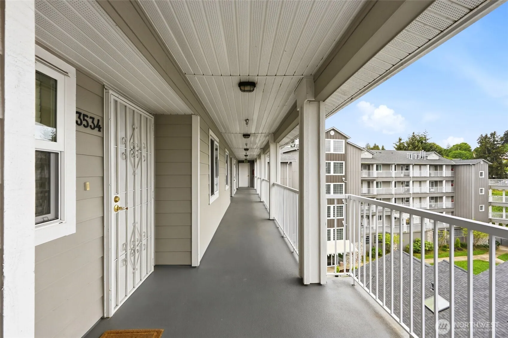 Property photo for 1318 37th Street #3-534, Everett photo 4