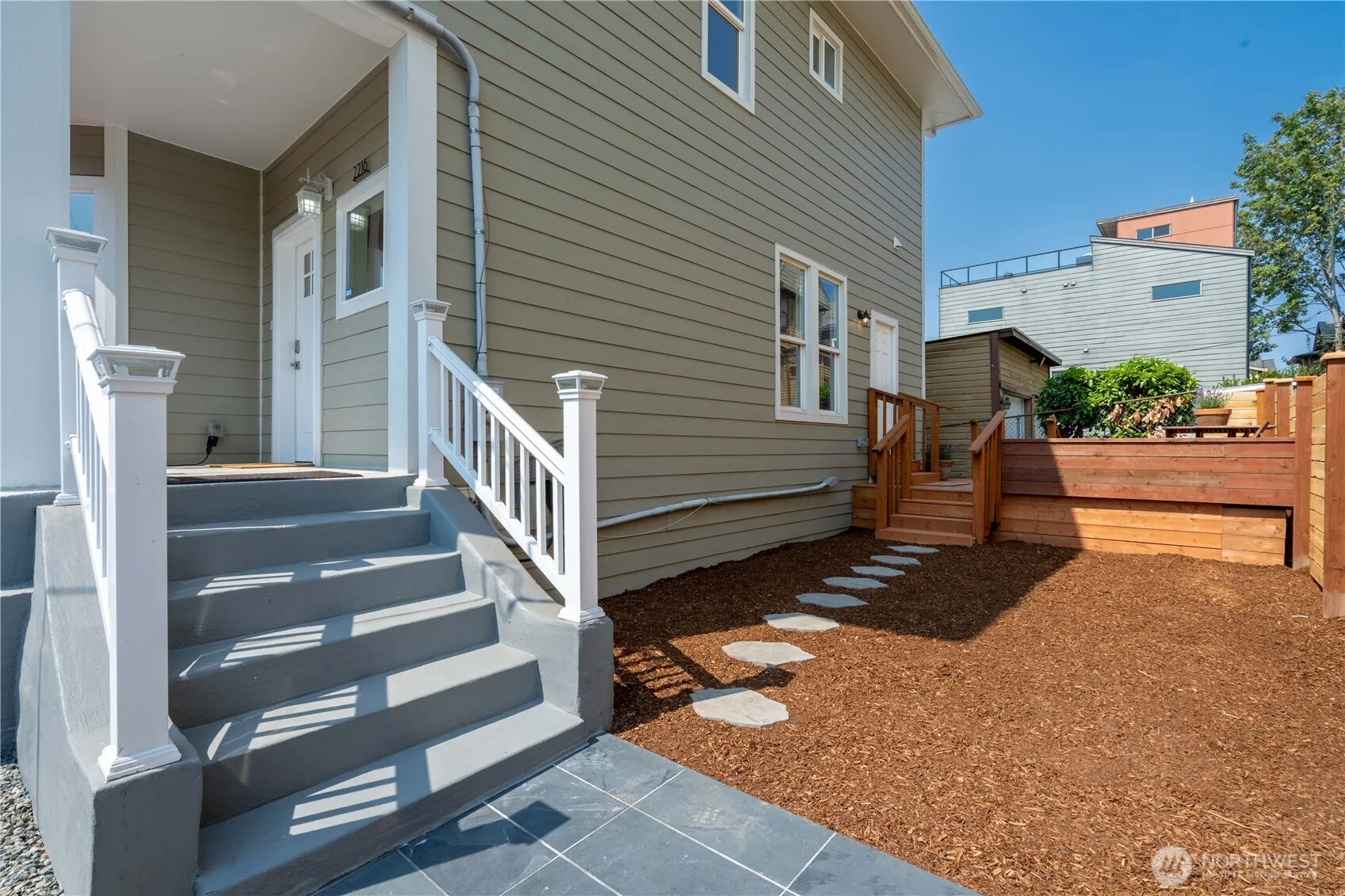 Property photo for 2216 E Fir Street, Seattle photo 5