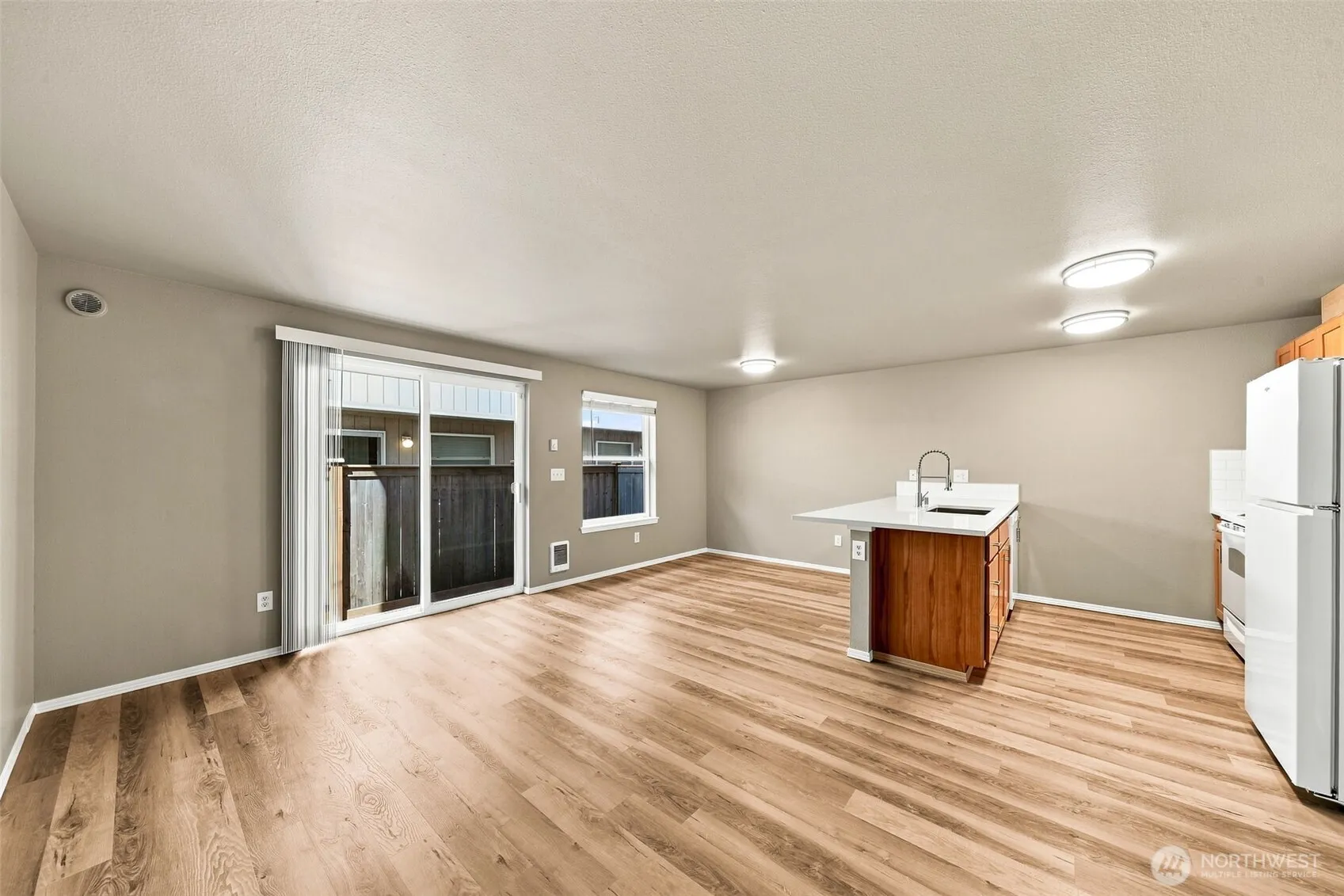 Property photo for 4042 S Warner Street #b, Tacoma photo 5