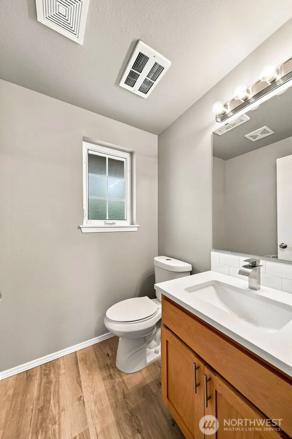Property photo for 4042 S Warner Street #b, Tacoma photo 4