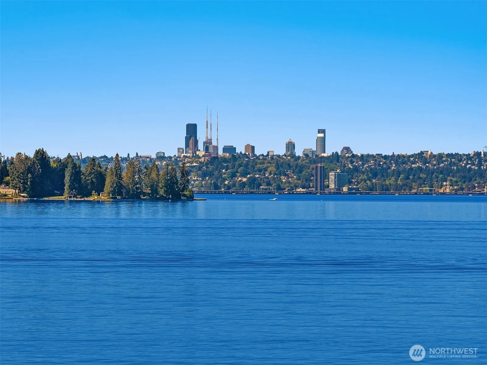 Property photo for 6211 Lake Washington Boulevard Ne, Kirkland photo 5