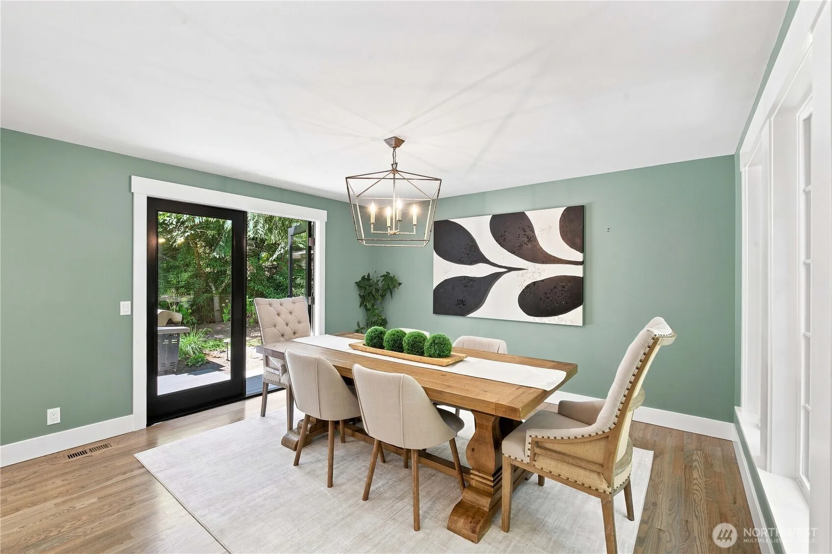 Property photo for 22011 Ne 27th Place, Sammamish photo 5
