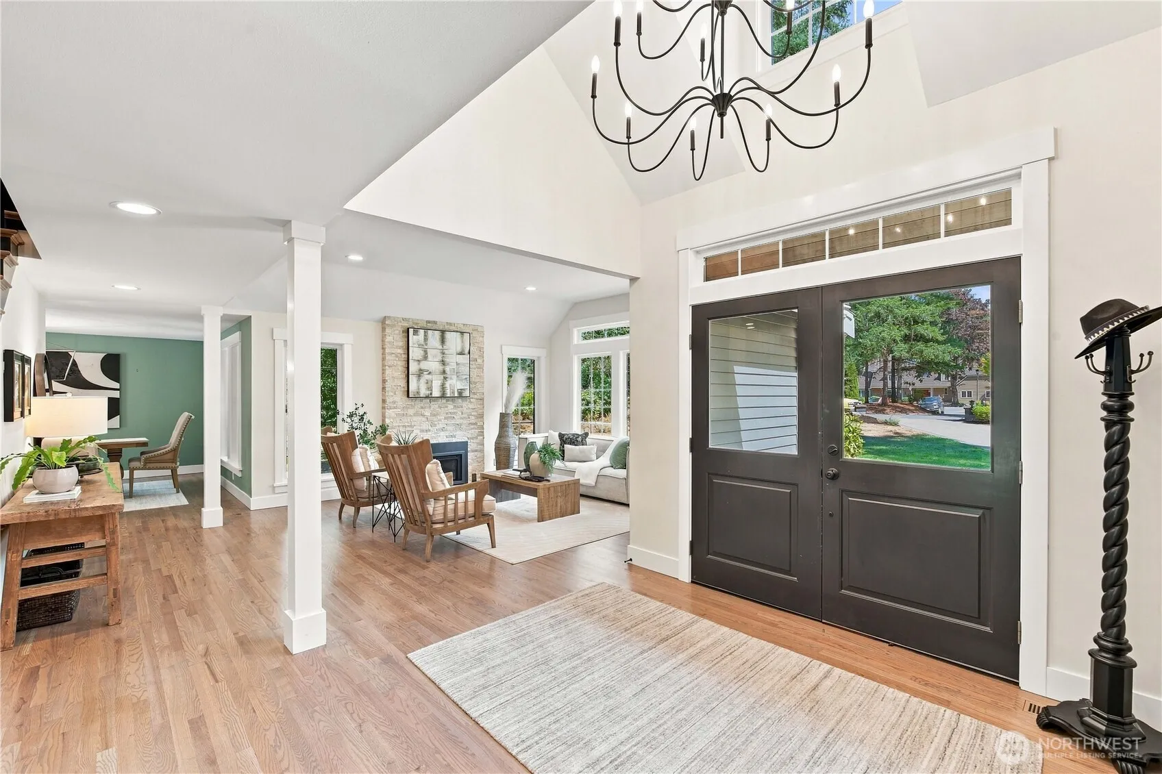 Property photo for 22011 Ne 27th Place, Sammamish photo 2