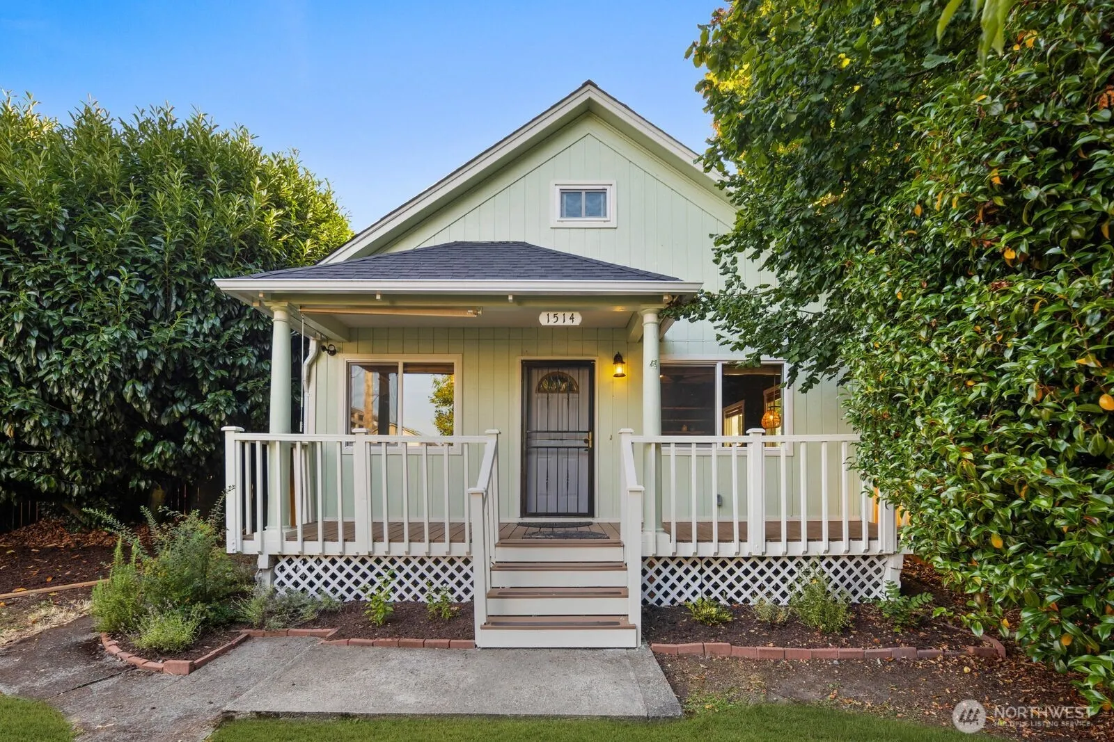 Property photo for 1514 S L Street, Tacoma photo 3