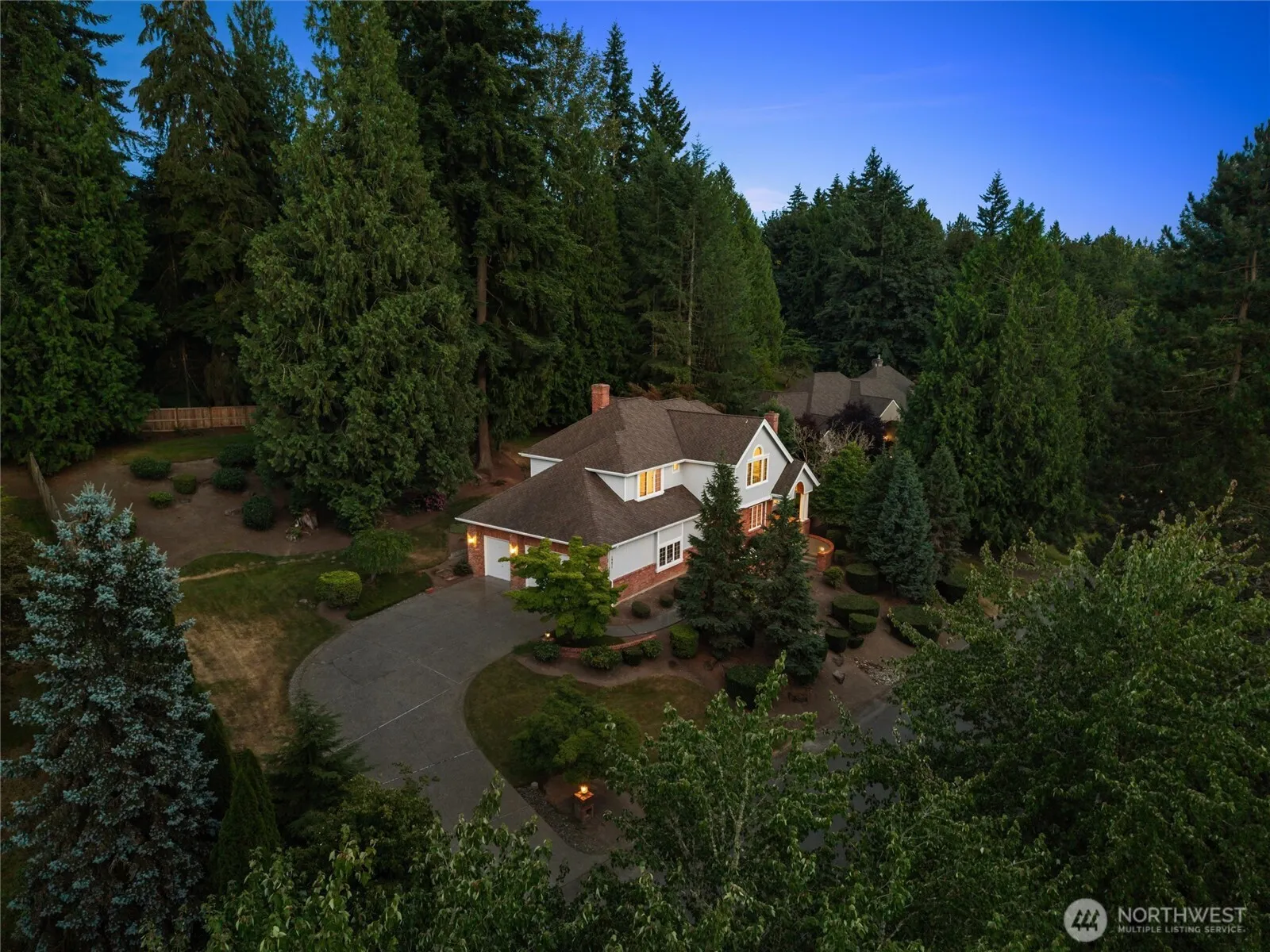 Property photo for 19611 Ne 129th Way, Woodinville photo 2