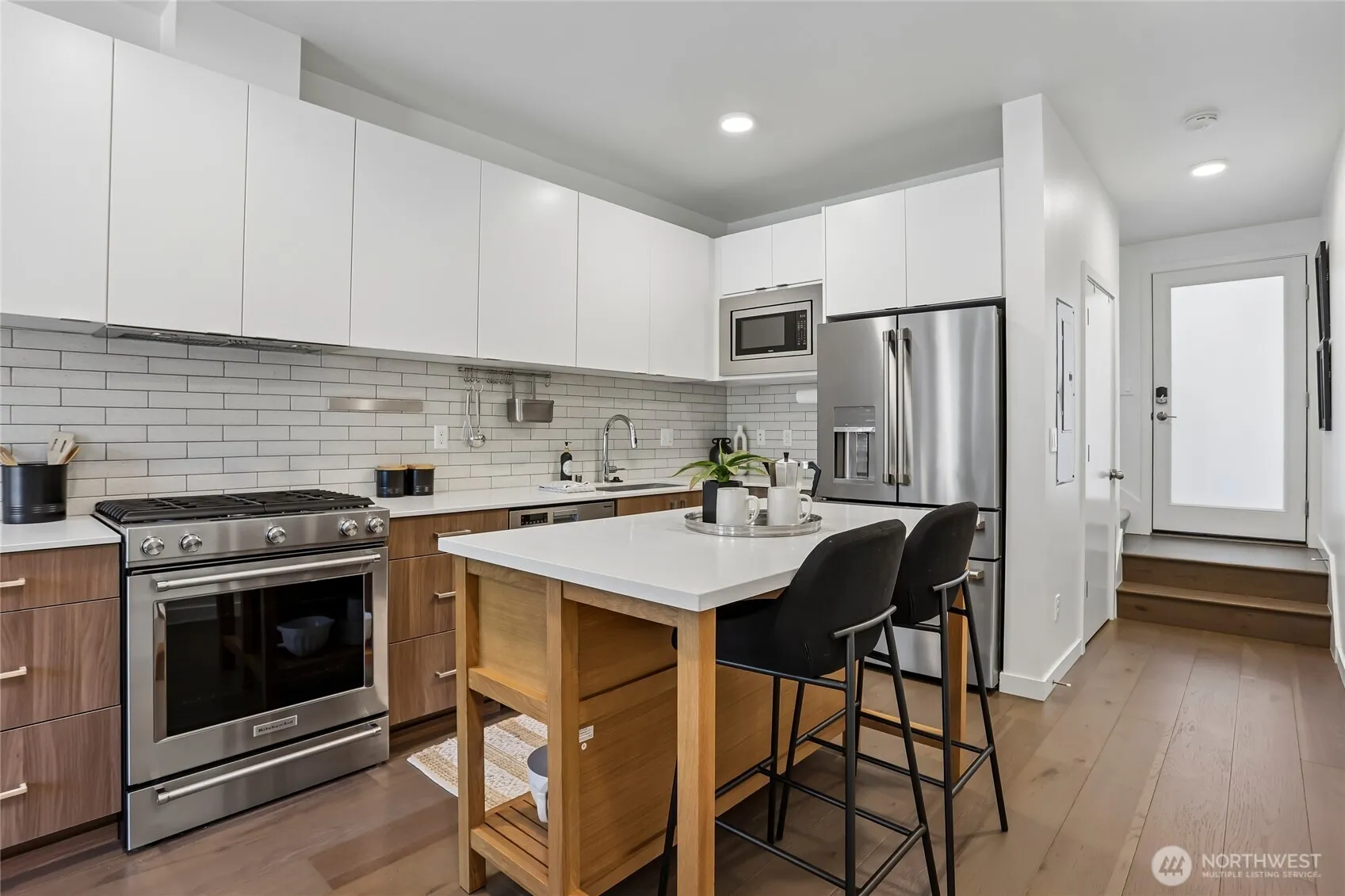 Property photo for 4354 6th Avenue Nw, Seattle photo 5