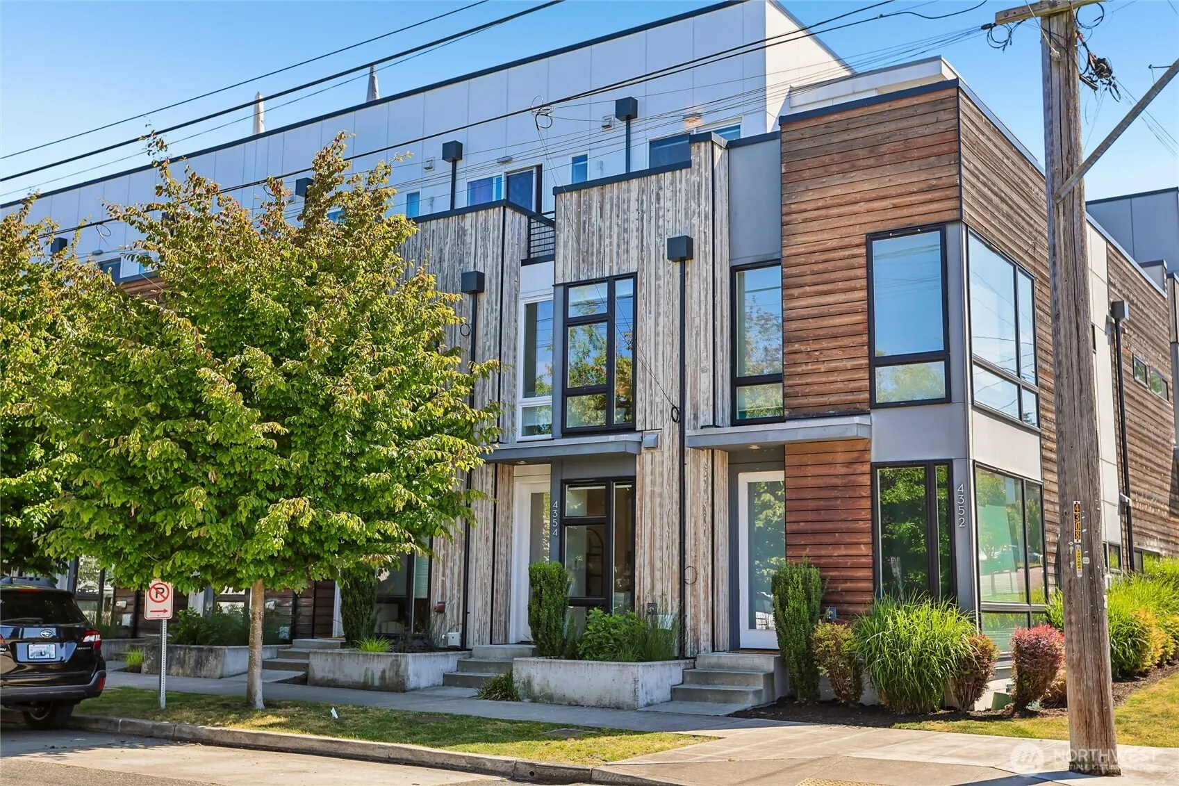 Property photo for 4354 6th Avenue Nw, Seattle