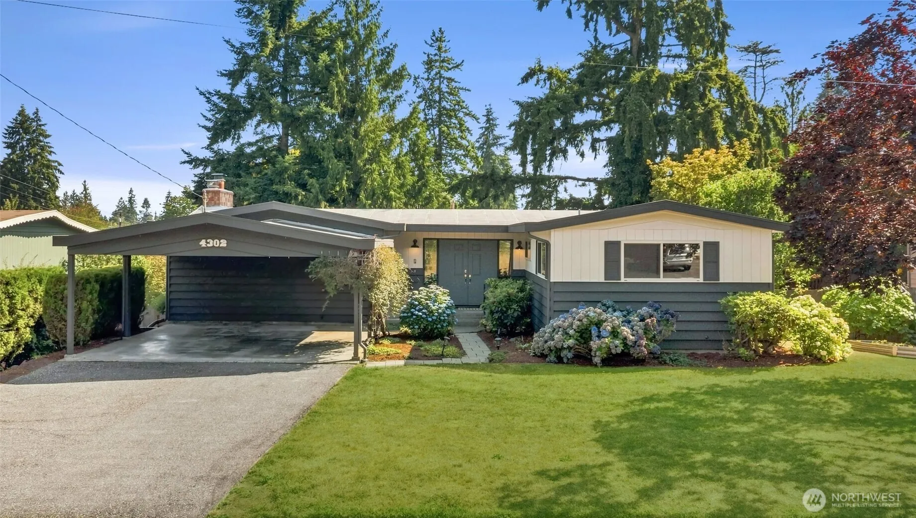 Property photo for 4302 225th Street Sw, Mountlake Terrace photo 2