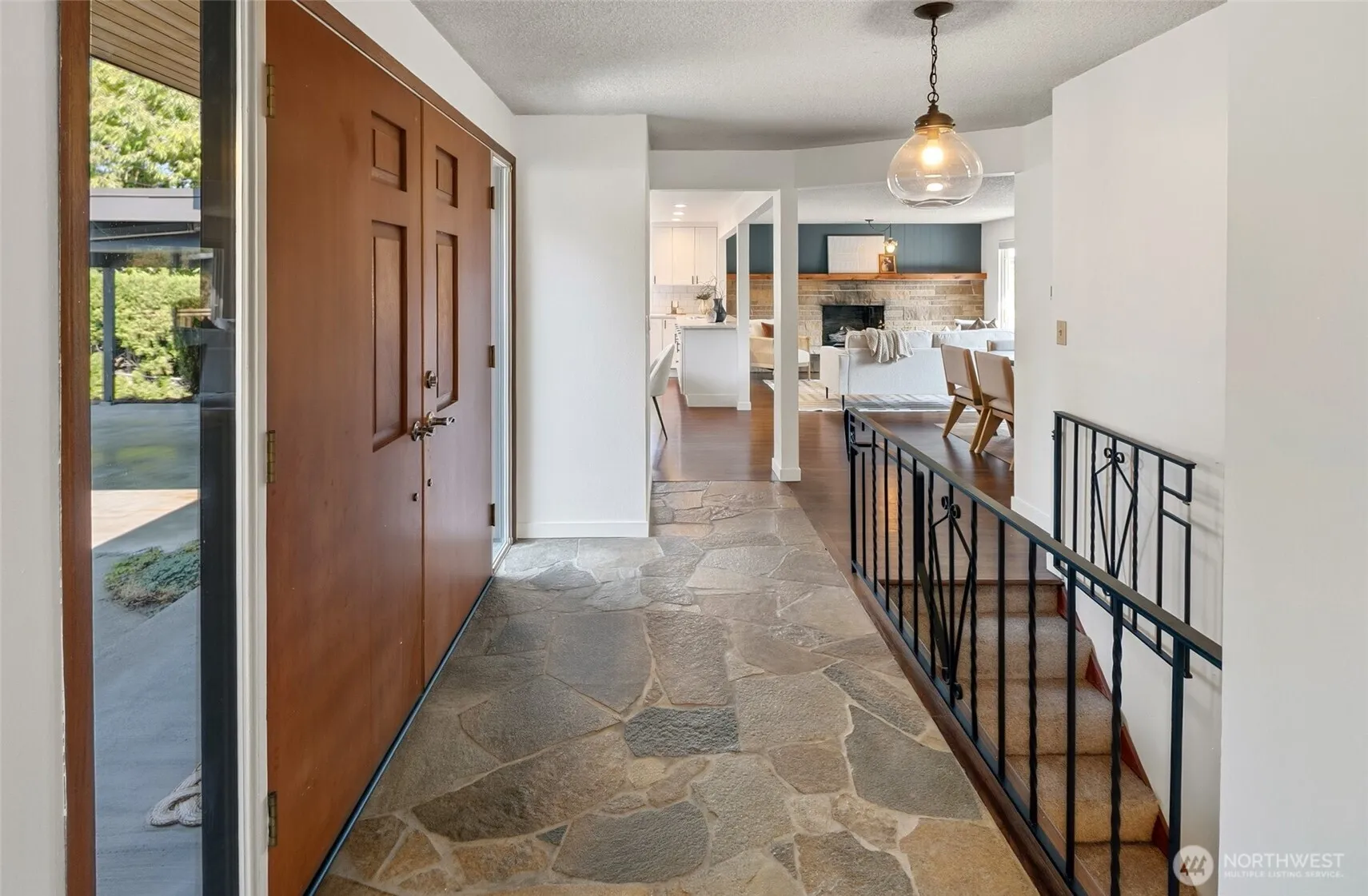 Property photo for 4302 225th Street Sw, Mountlake Terrace photo 4