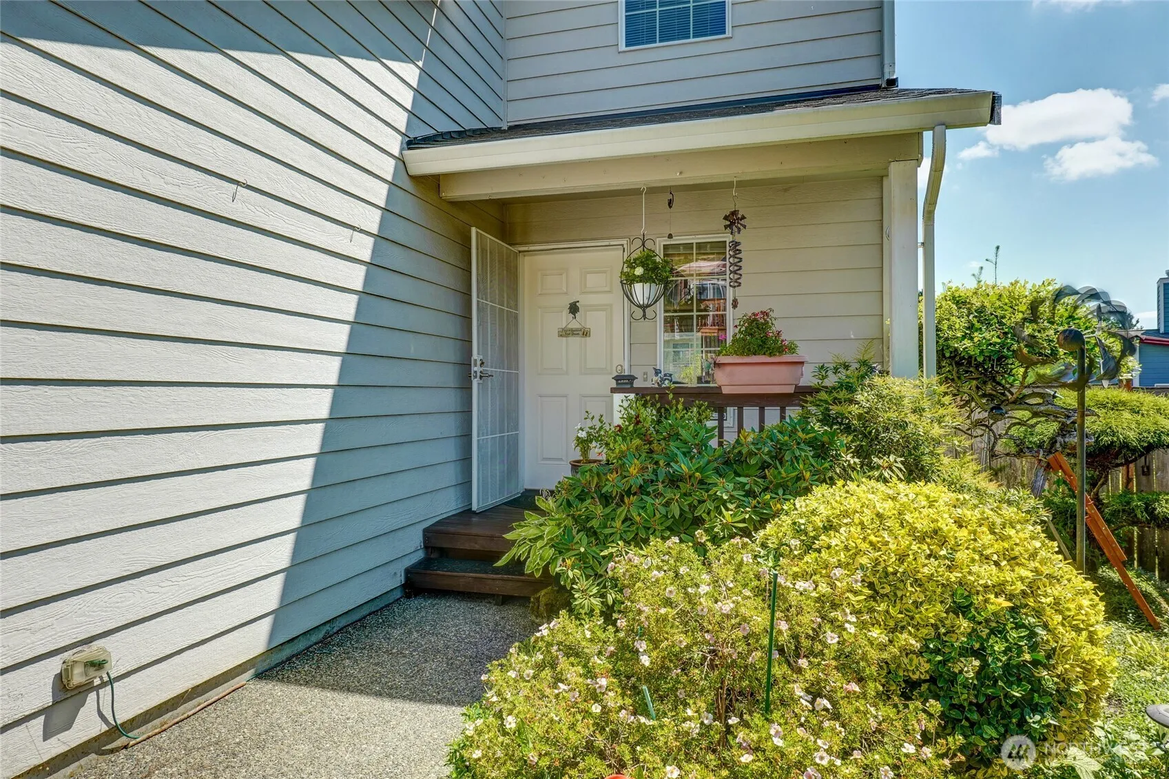 Property photo for 929 149th Place Sw, Lynnwood photo 3