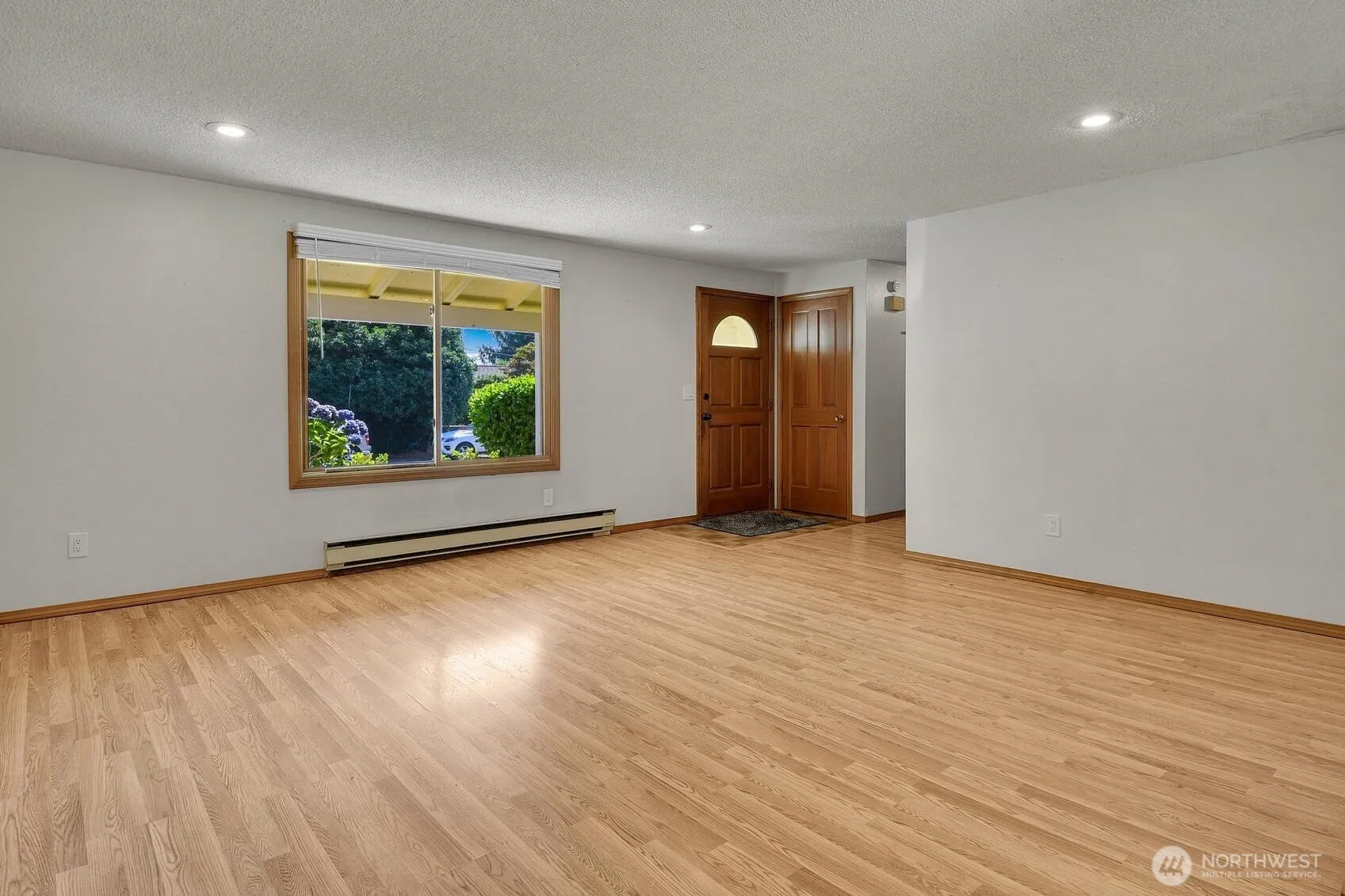 Property photo for 1906 114th Drive Se, Lake Stevens photo 4