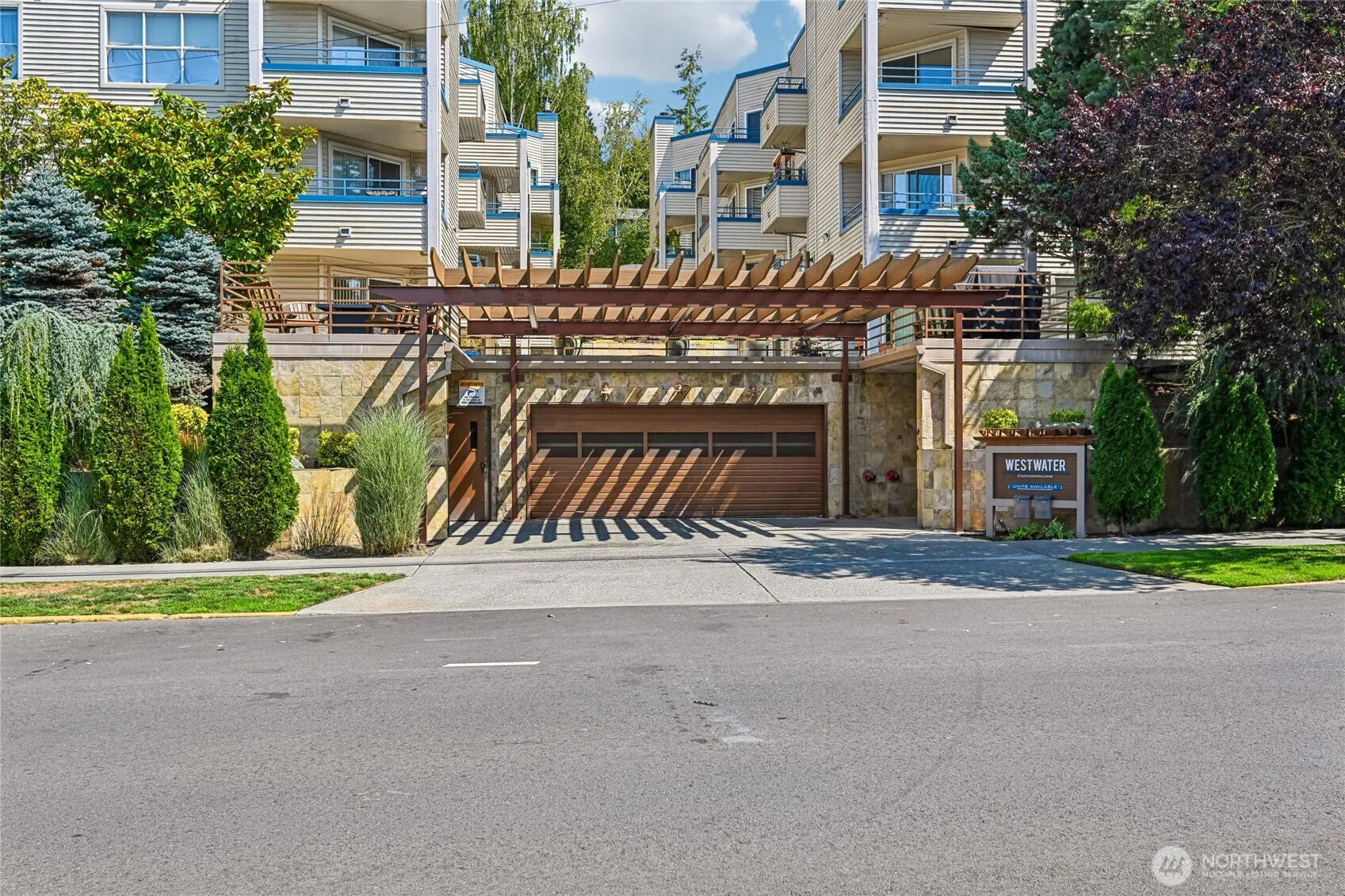 Property photo for 6960 California Avenue Sw #a109, Seattle photo 2