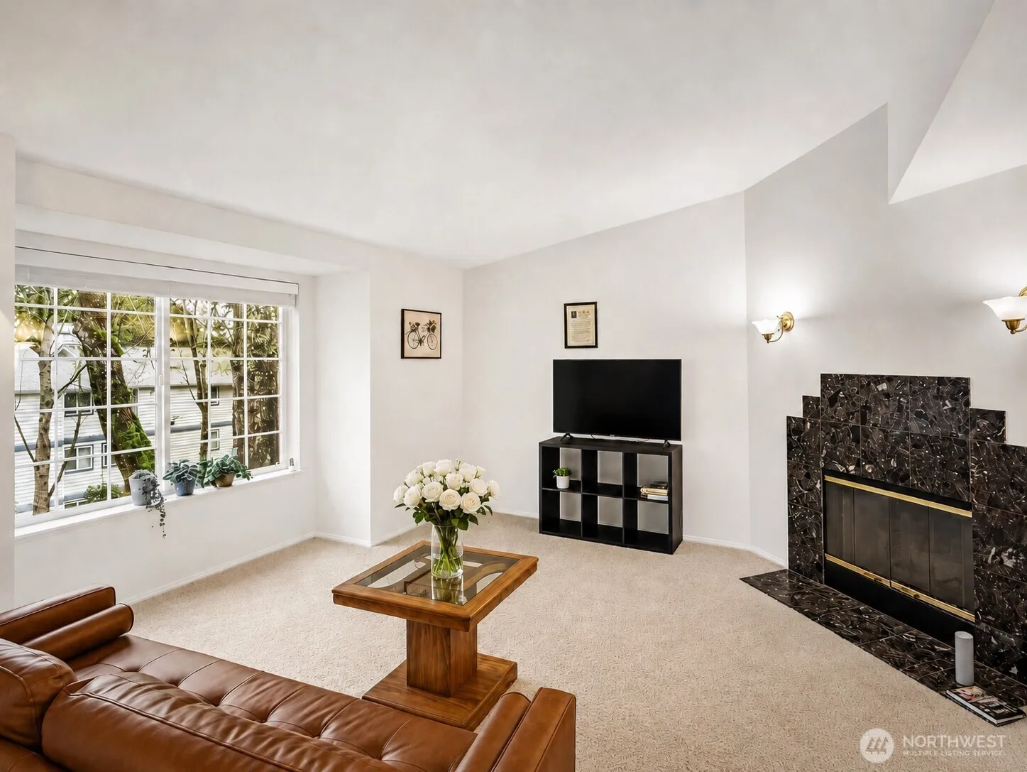 Property photo for 8653 Avondale Rd Ne #d208, Redmond photo 3