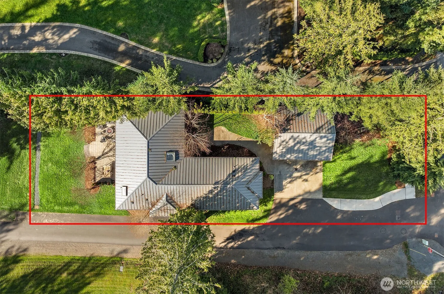 Property photo for 2831 226th Avenue Se, Sammamish photo 4