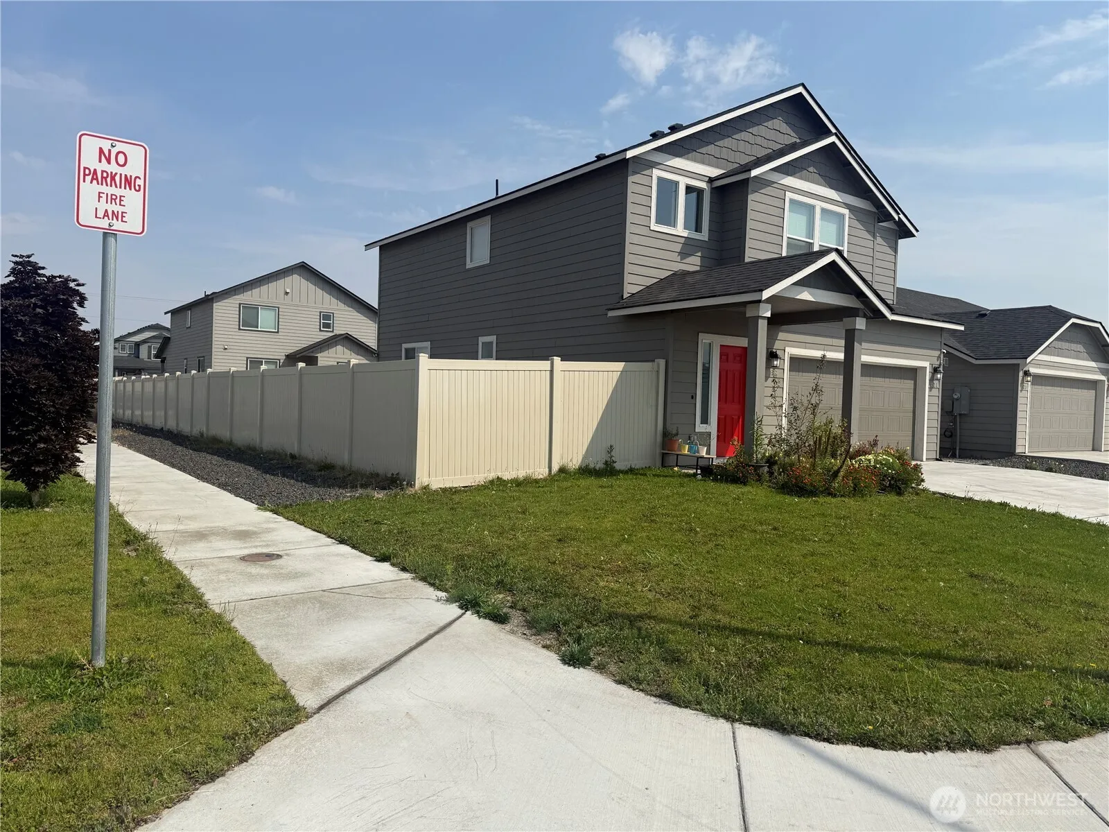 Property photo for 1124 W Aspen Road, Moses Lake photo 2