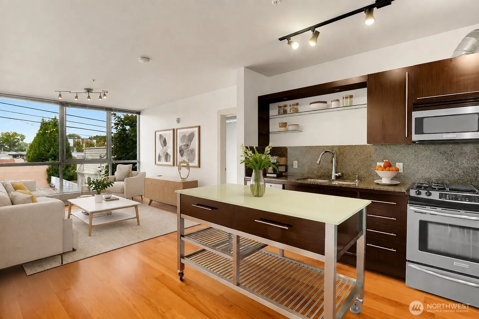 Property photo for 530 Broadway E #210, Seattle photo 5