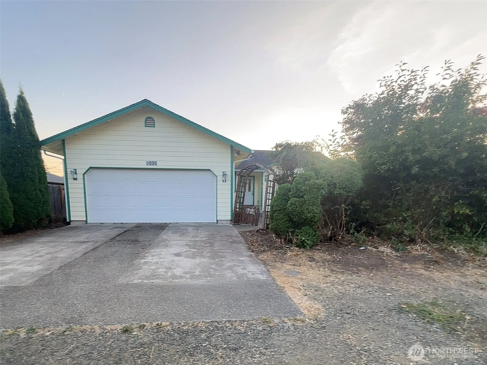 Property photo for 2111 Laurel St, Shelton