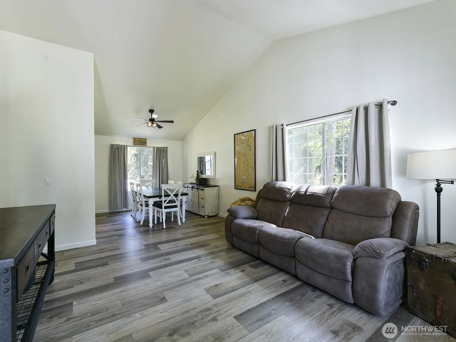 Property photo for 20911 111th Street Ct E, Bonney Lake photo 5