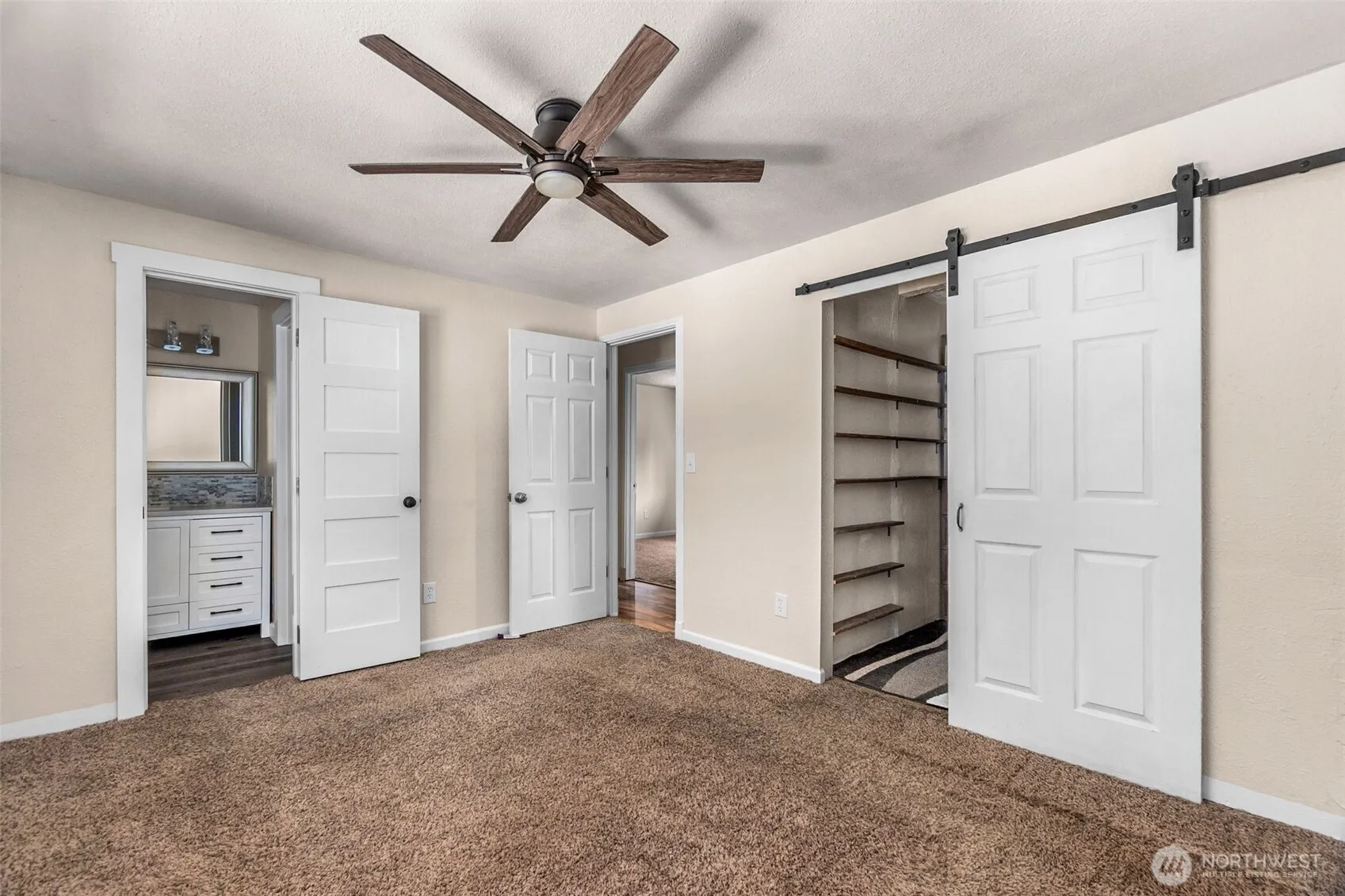 Property photo for 21603 125th Street Ct E, Bonney Lake photo 4