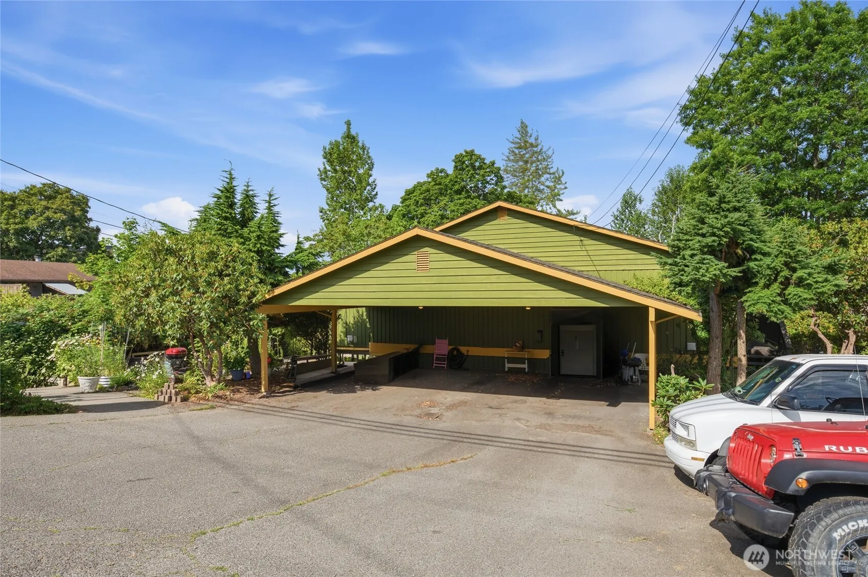 Property photo for 14001 35th Avenue Ne, Seattle photo 5