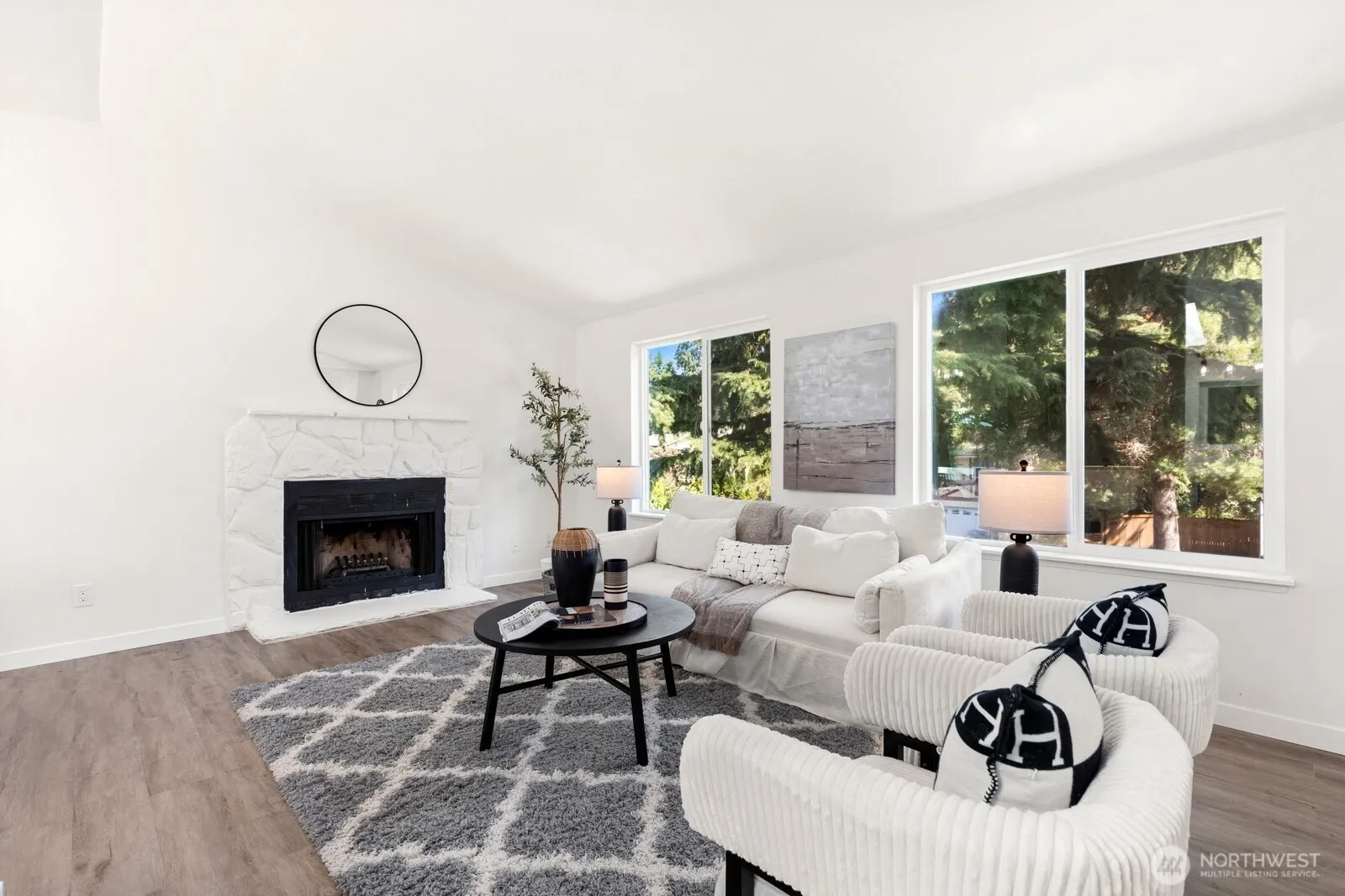 Property photo for 1725 211th Place Ne, Sammamish photo 3