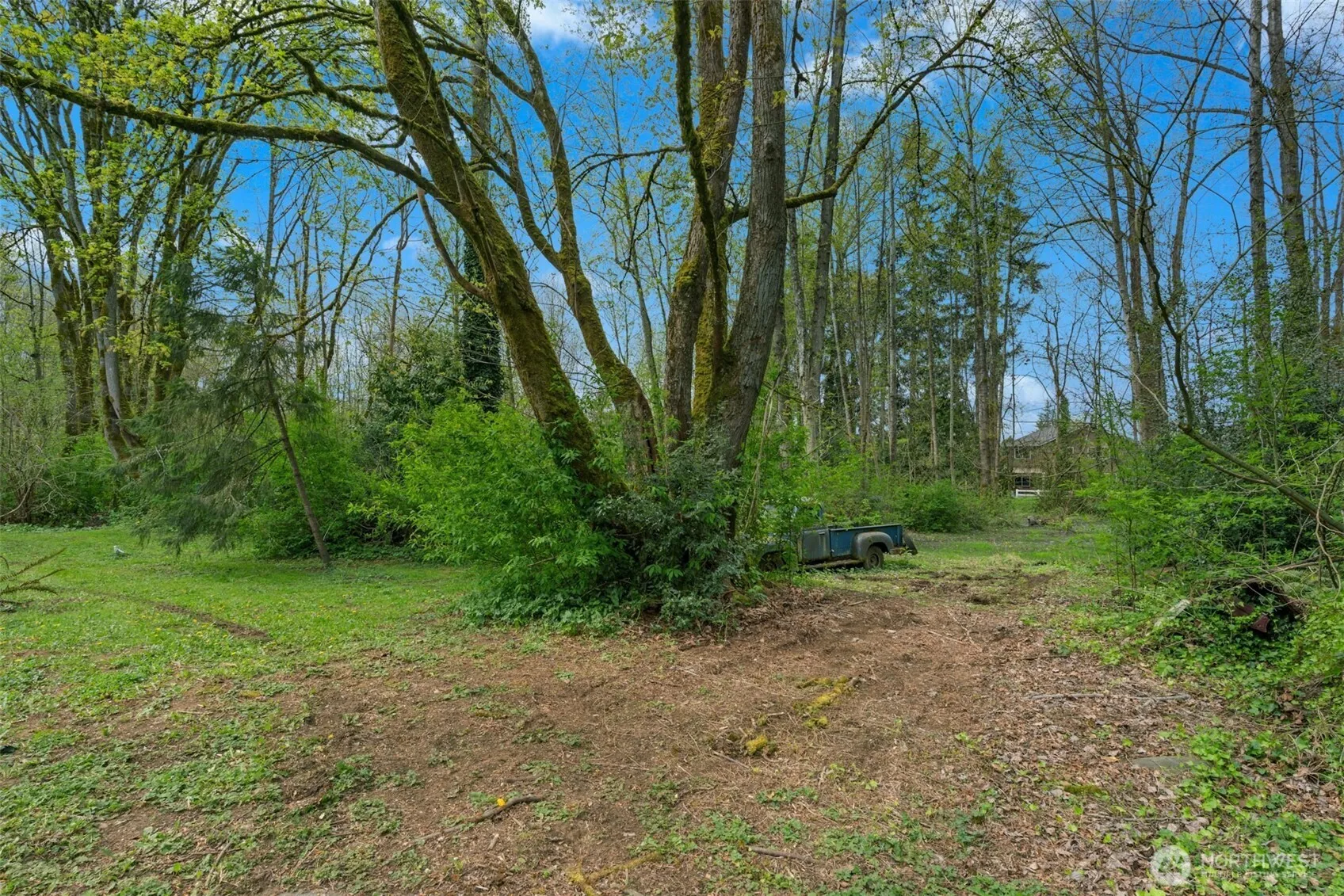 Property photo for 18005 83rd Avenue Ne, Kenmore photo 5