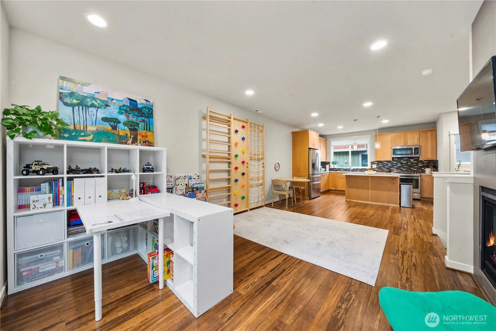 Property photo for 23000 Ne 8th Street #e5, Sammamish photo 4