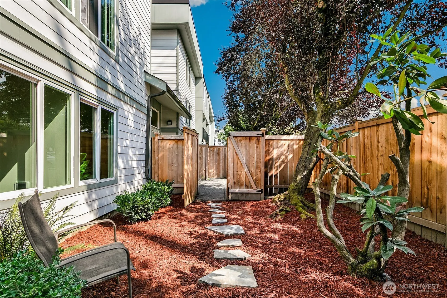 Property photo for 13717 Linden Avenue N #104, Seattle photo 3