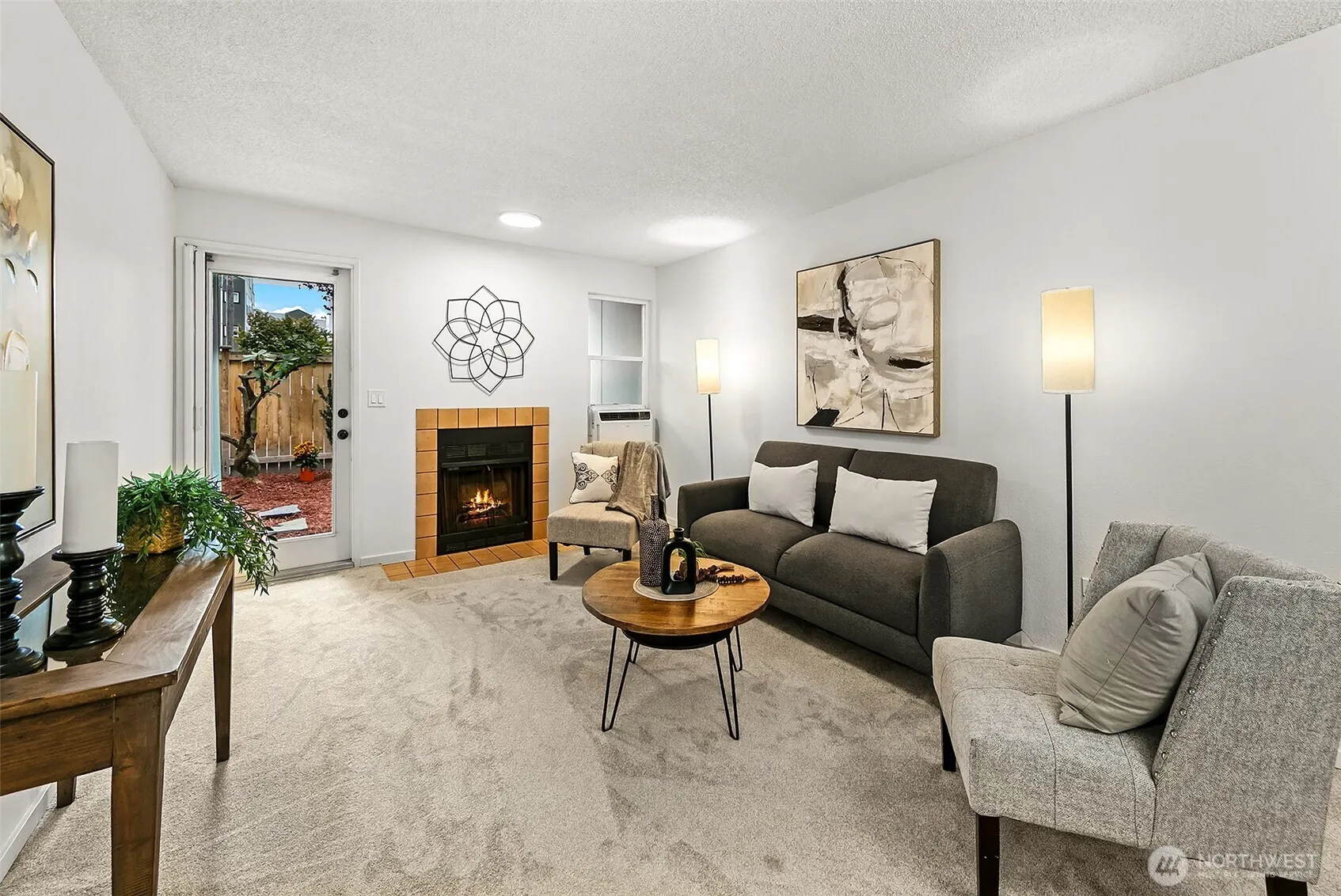 Property photo for 13717 Linden Avenue N #104, Seattle photo 4