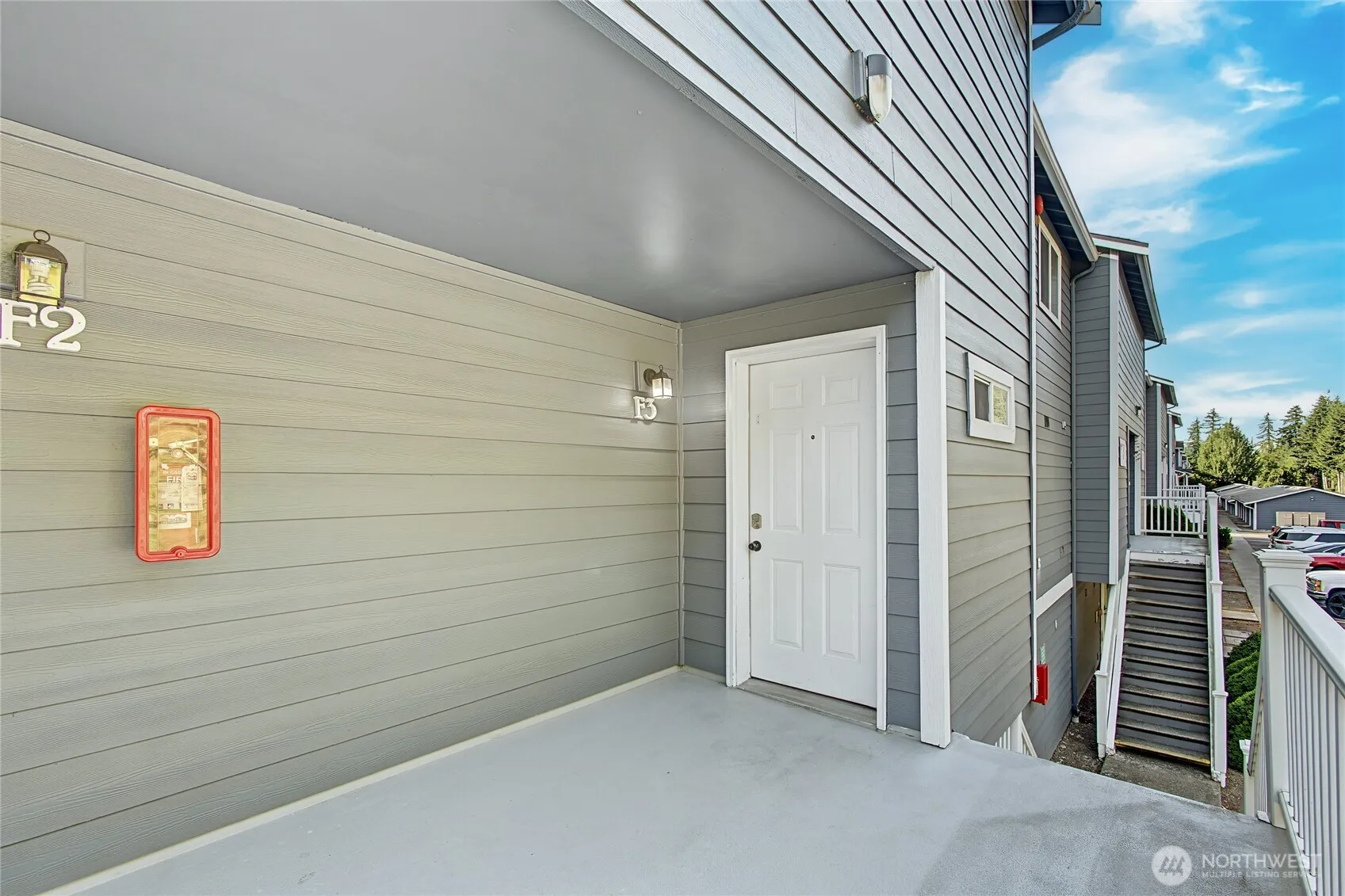 Property photo for 3939 10th Street Se #f-3, Puyallup photo 2