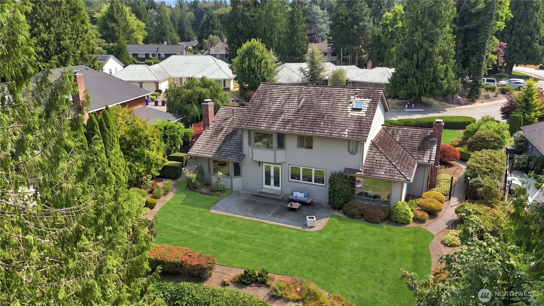 Property photo for 3805 203rd Avenue Ne, Sammamish photo 4