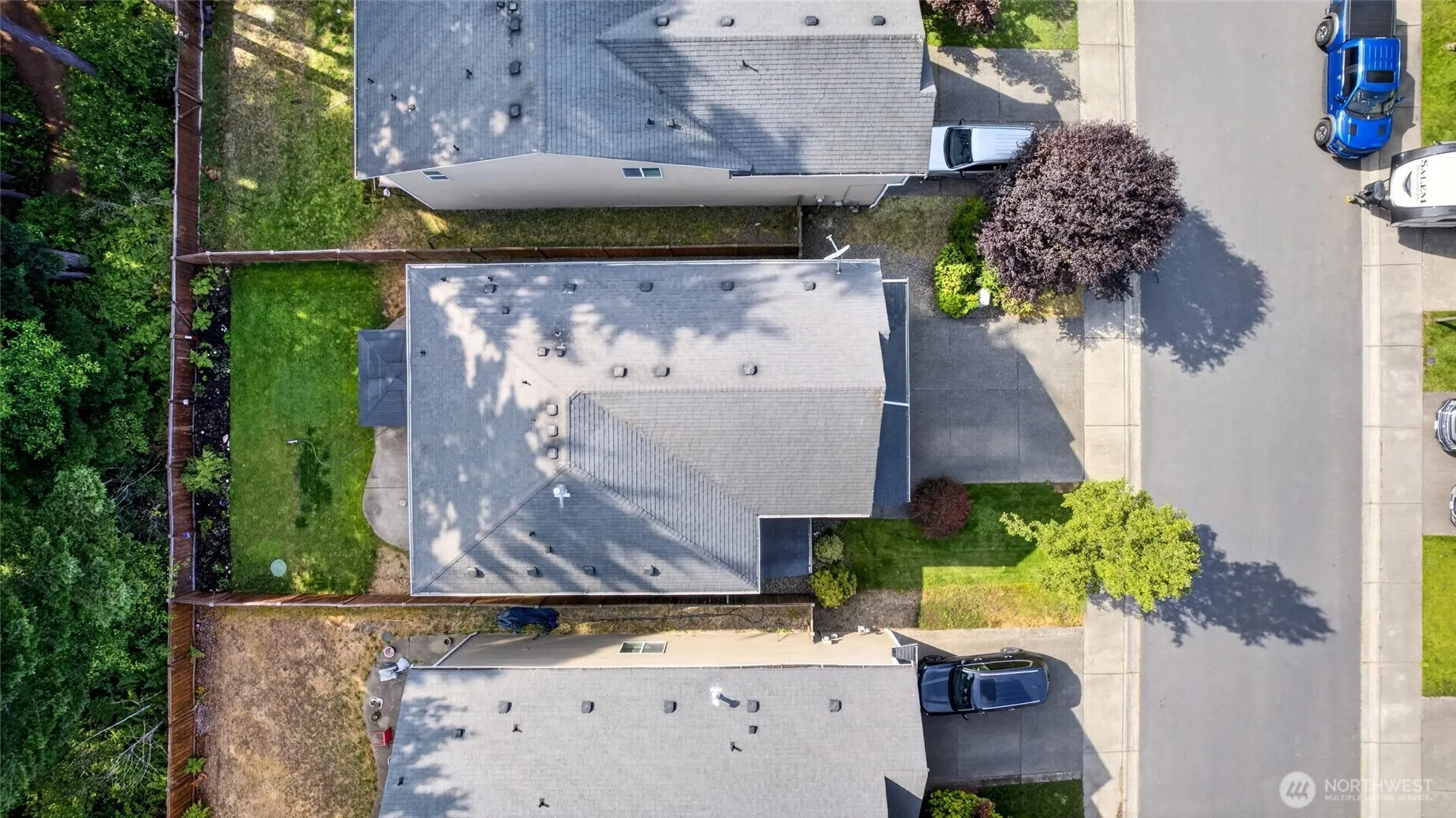 Property photo for 19003 87th Avenue Ct E, Puyallup photo 2