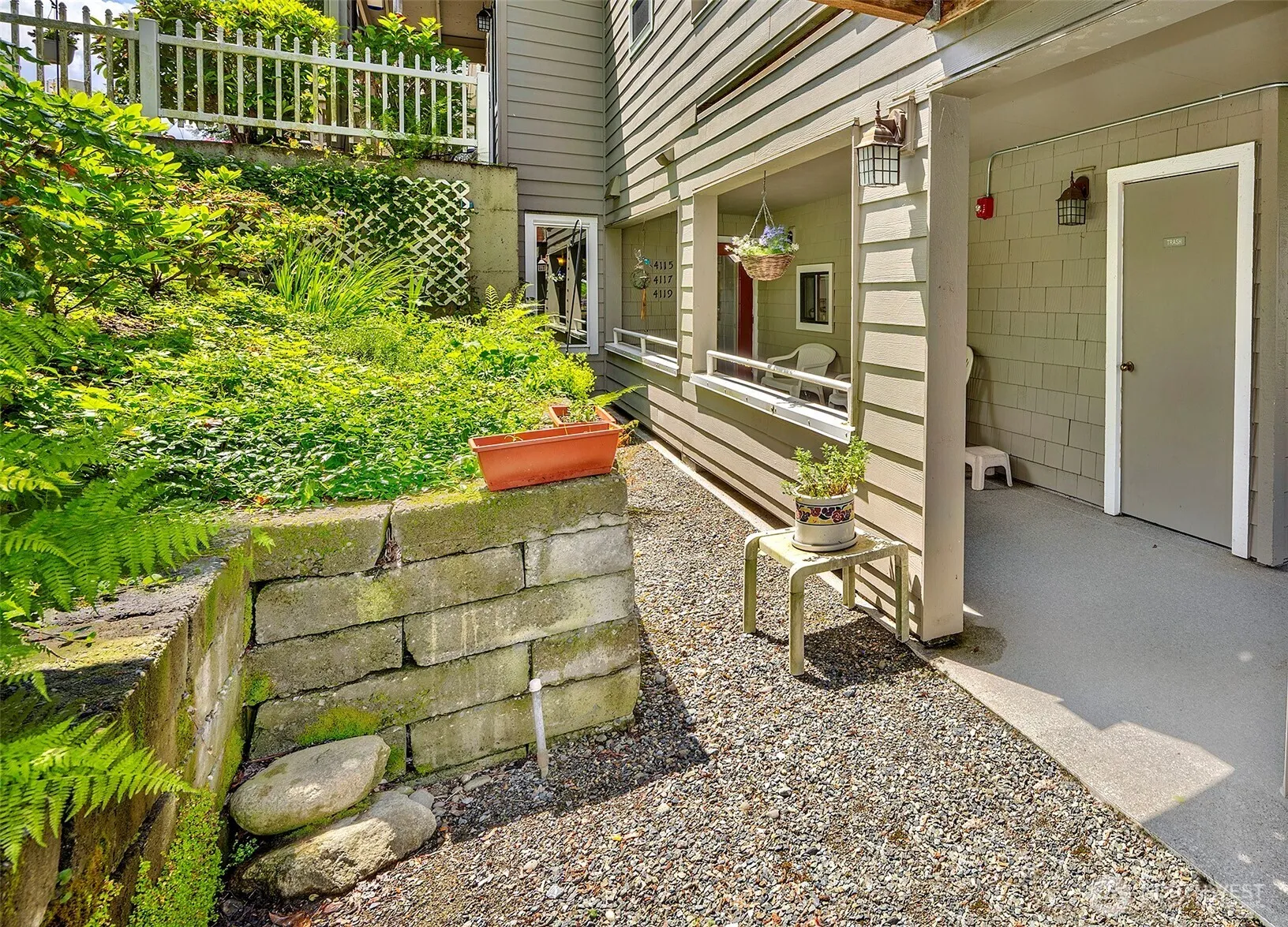 Property photo for 4117 Providence Point Drive Se, Issaquah photo 2