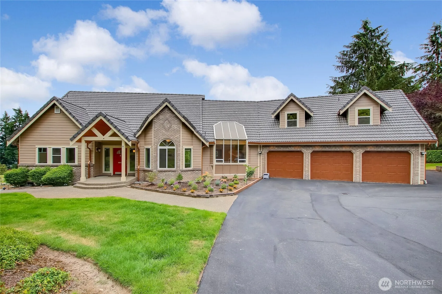 Property photo for 14801 136th Avenue E, Puyallup