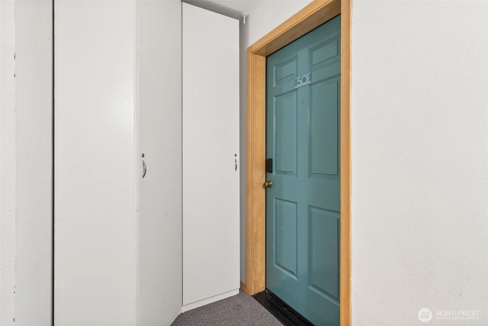Property photo for 712 E Denny Way #501, Seattle photo 4