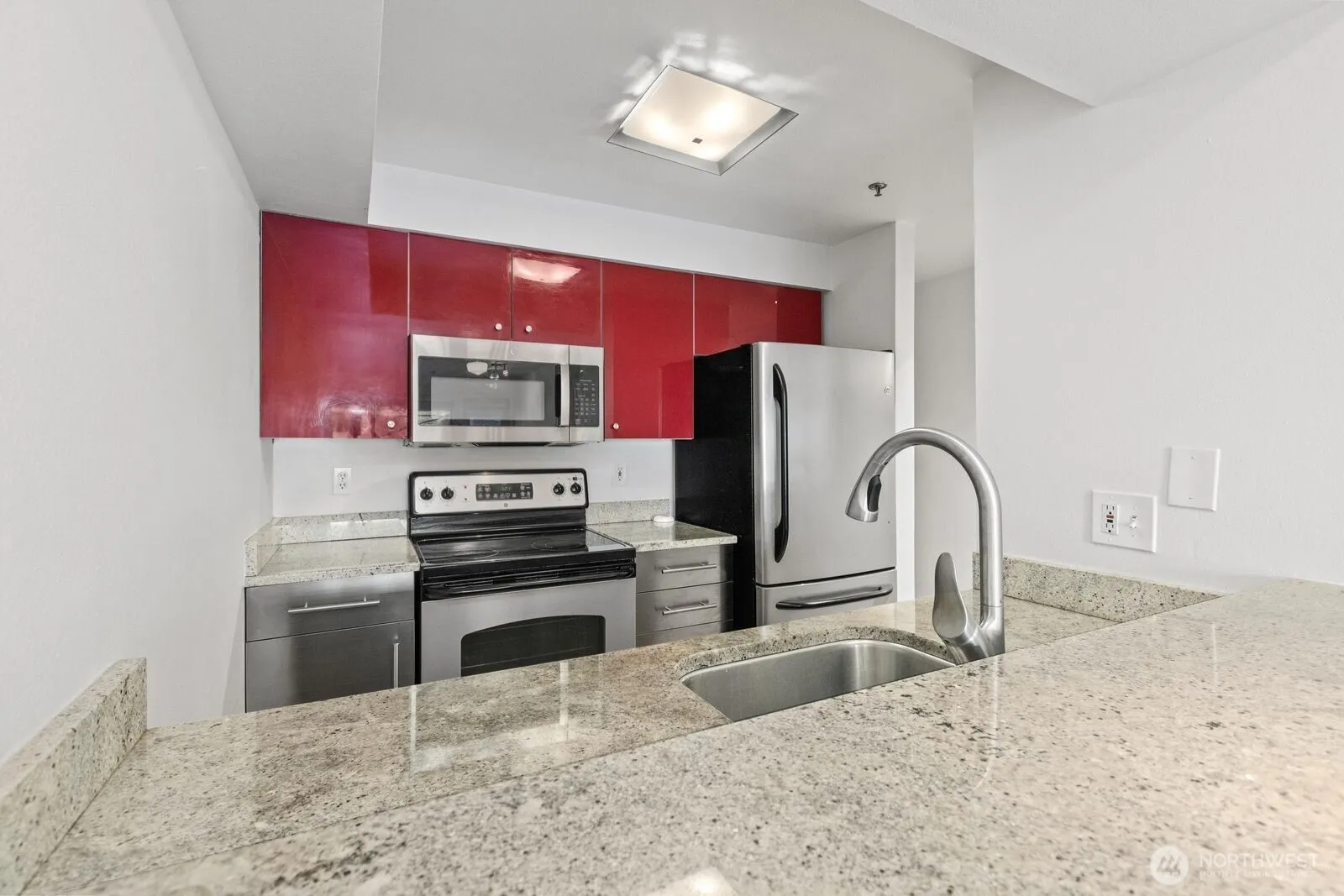 Property photo for 530 Melrose Avenue E #507, Seattle photo 5