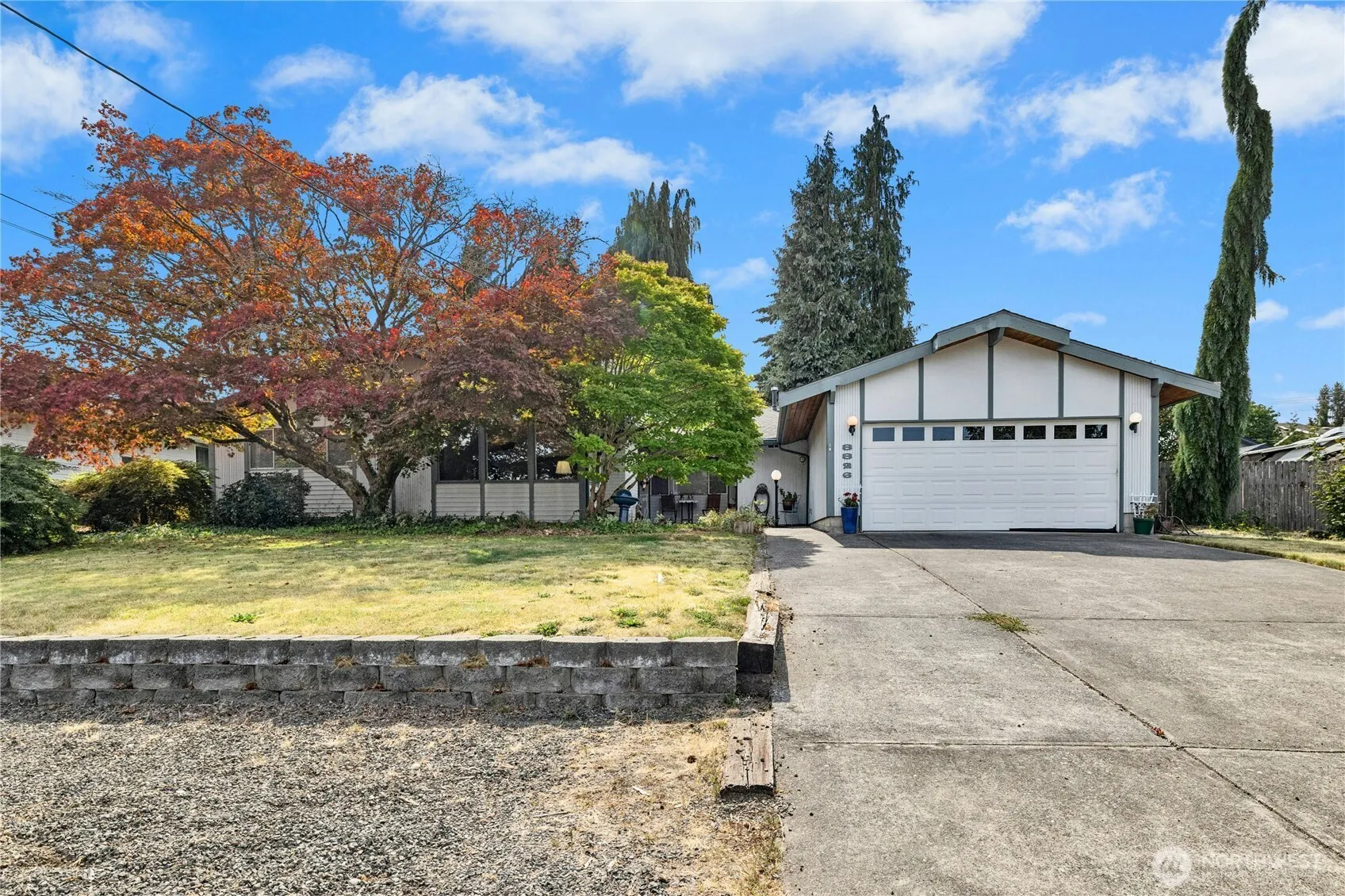Property photo for 8826 Cascadia Avenue, Everett