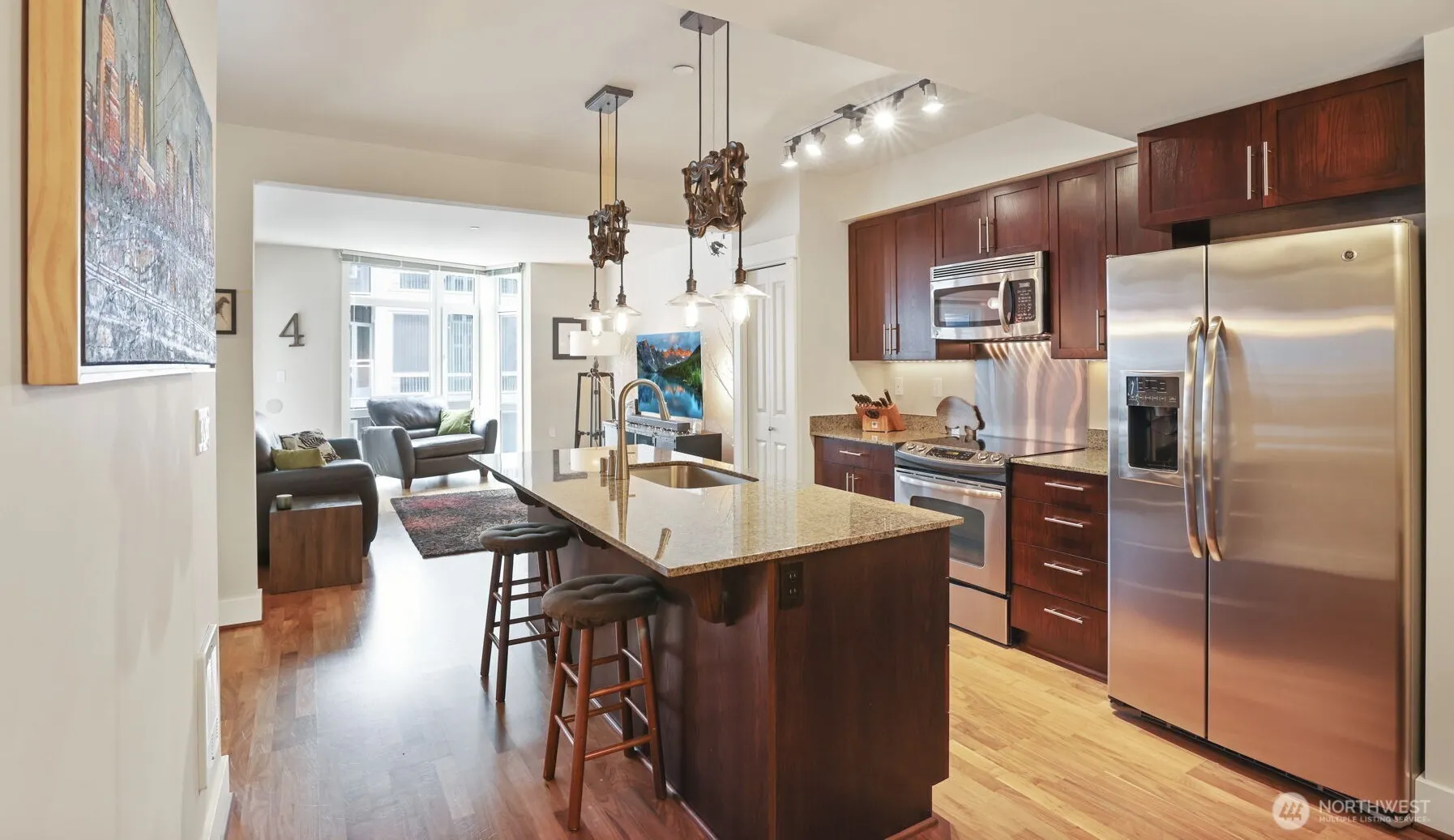 Property photo for 699 John Street #513, Seattle photo 2